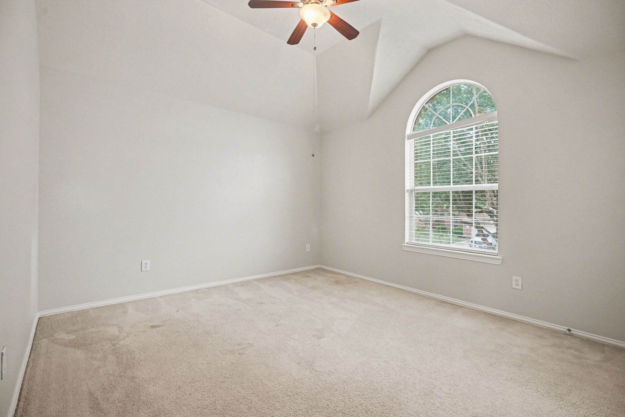 2530 Mango Court Property Photo 24