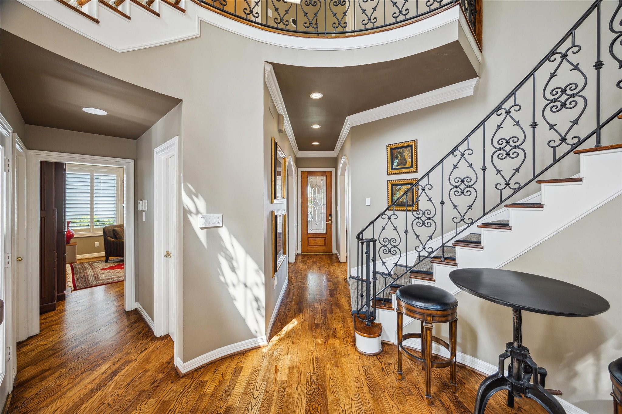 3118 Sackett Street Property Photo 4