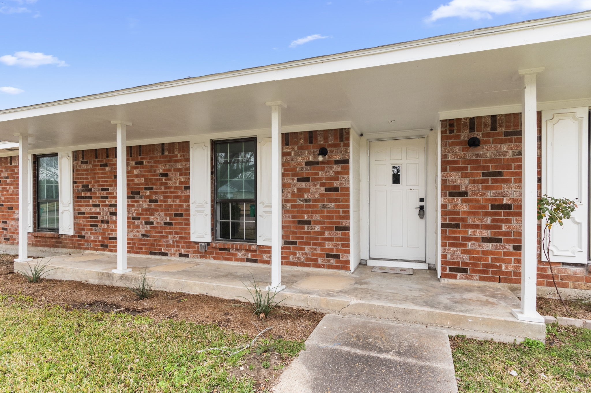 600 Pinebrook Lane Property Photo 20