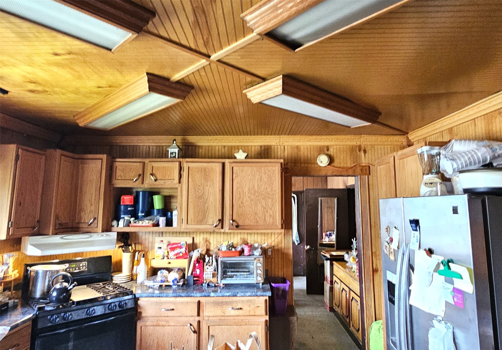 1030 N 1st Street Property Photo 6