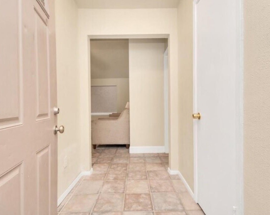 4803 Beechaven Street Property Photo 2