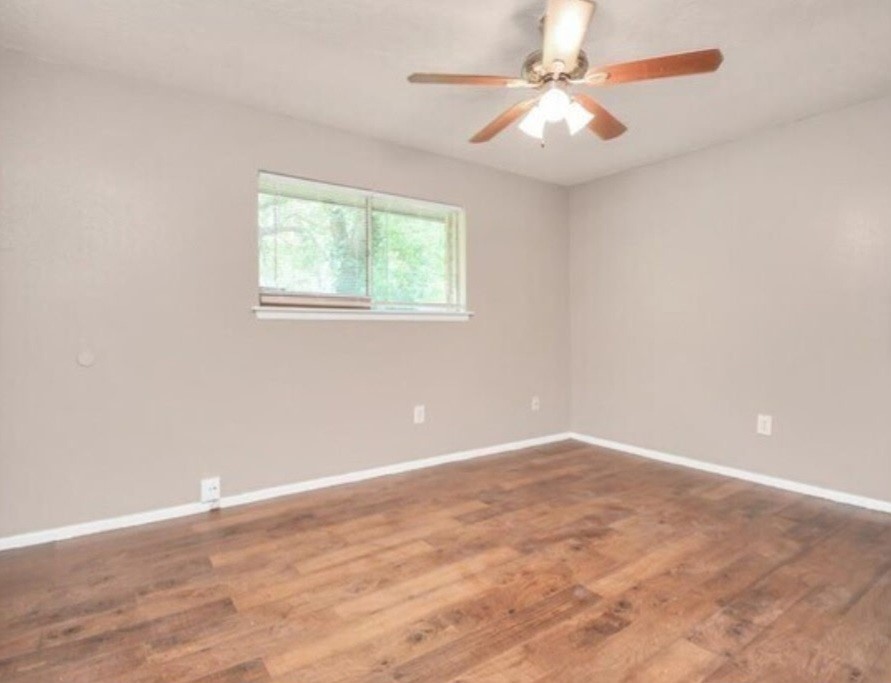 4803 Beechaven Street Property Photo 12