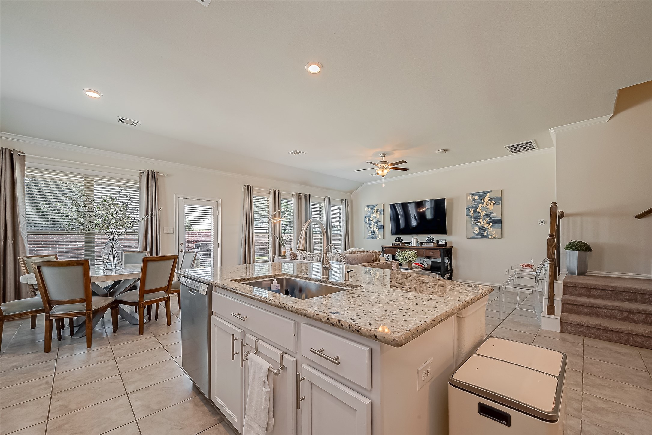 2226 Blakely Grove Lane Property Photo 10