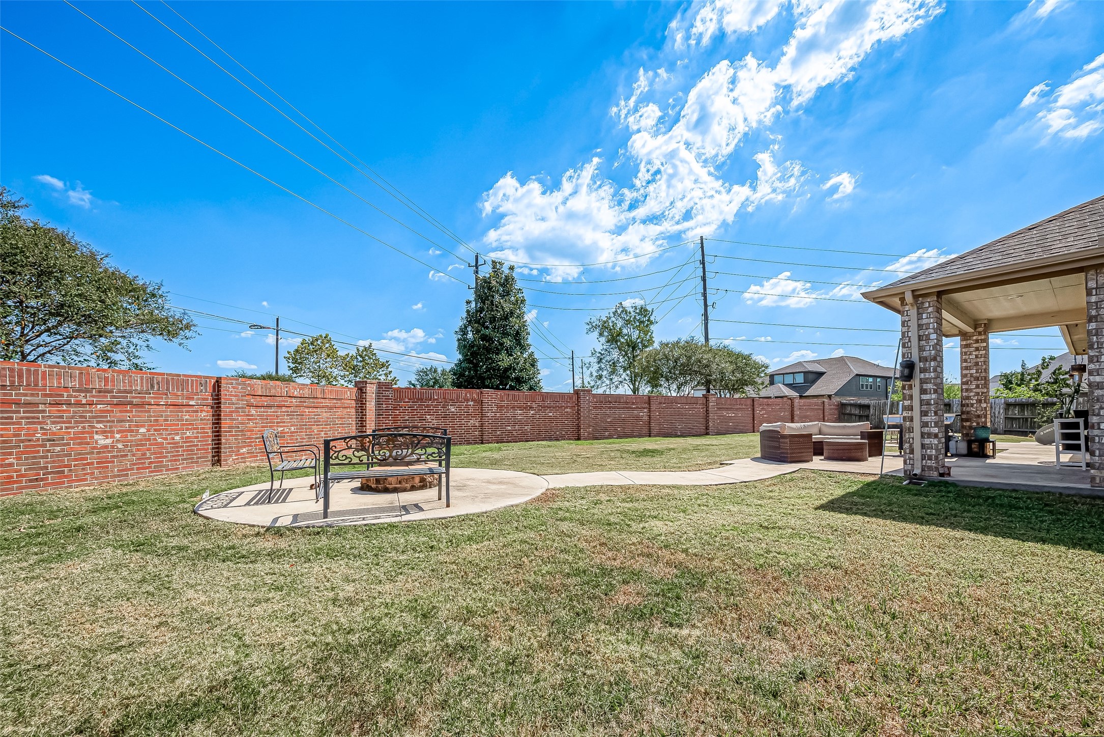 2226 Blakely Grove Lane Property Photo 44