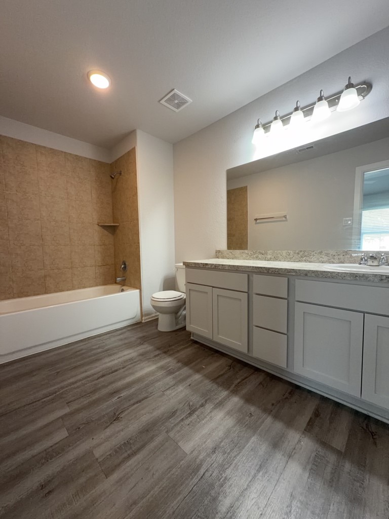 505 Hines Avenue B Property Photo 14