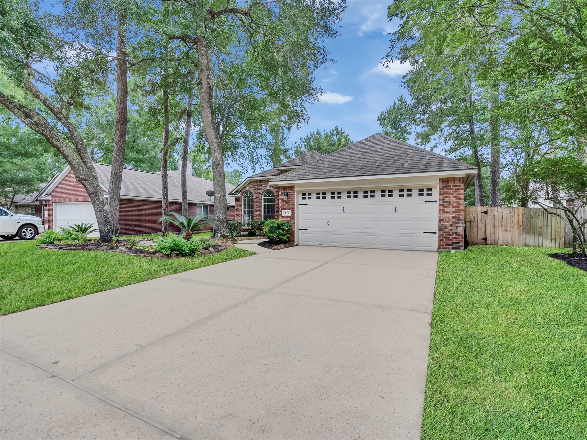 171 Merryweather Place Property Photo 2