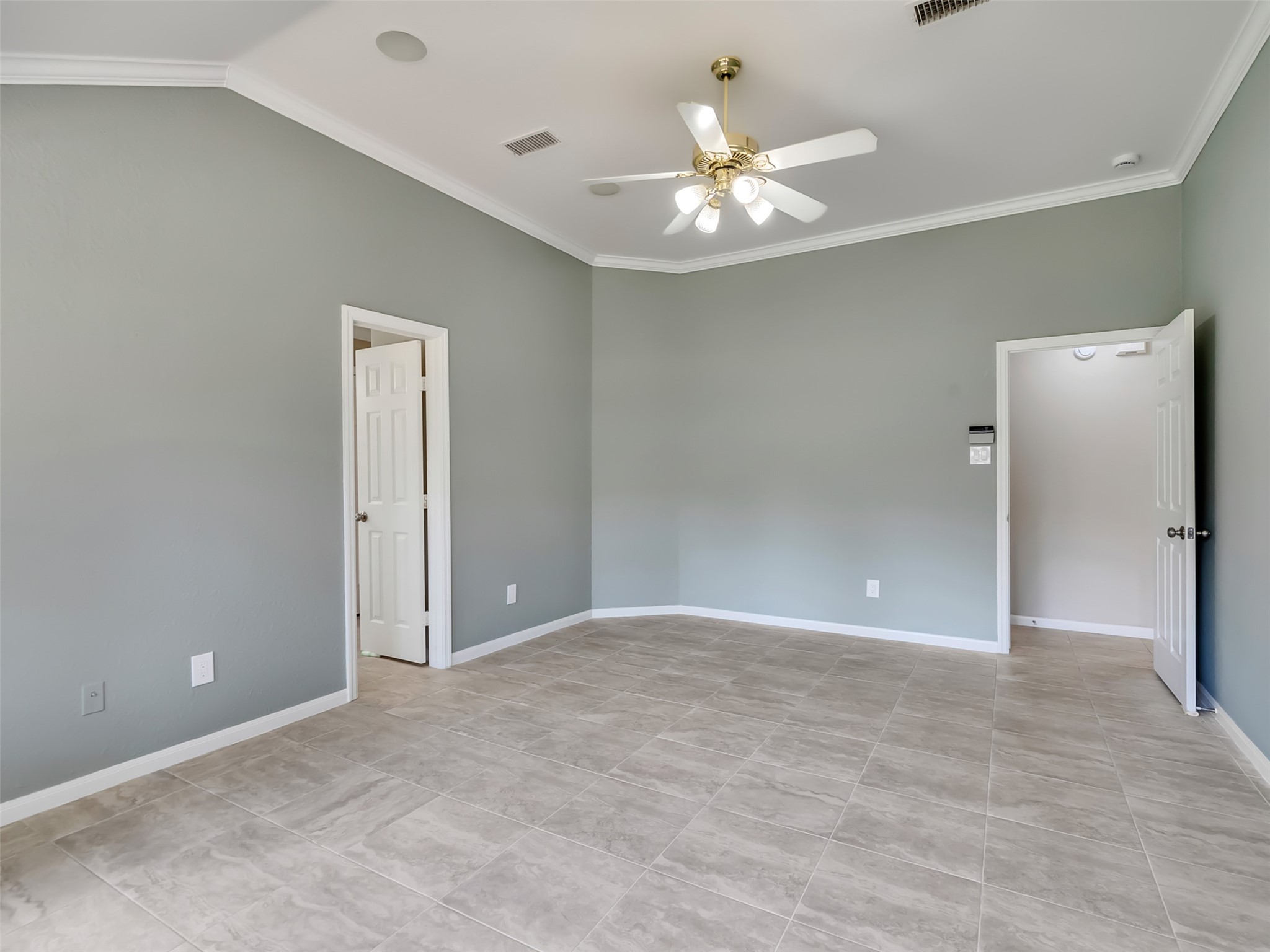 171 Merryweather Place Property Photo 23