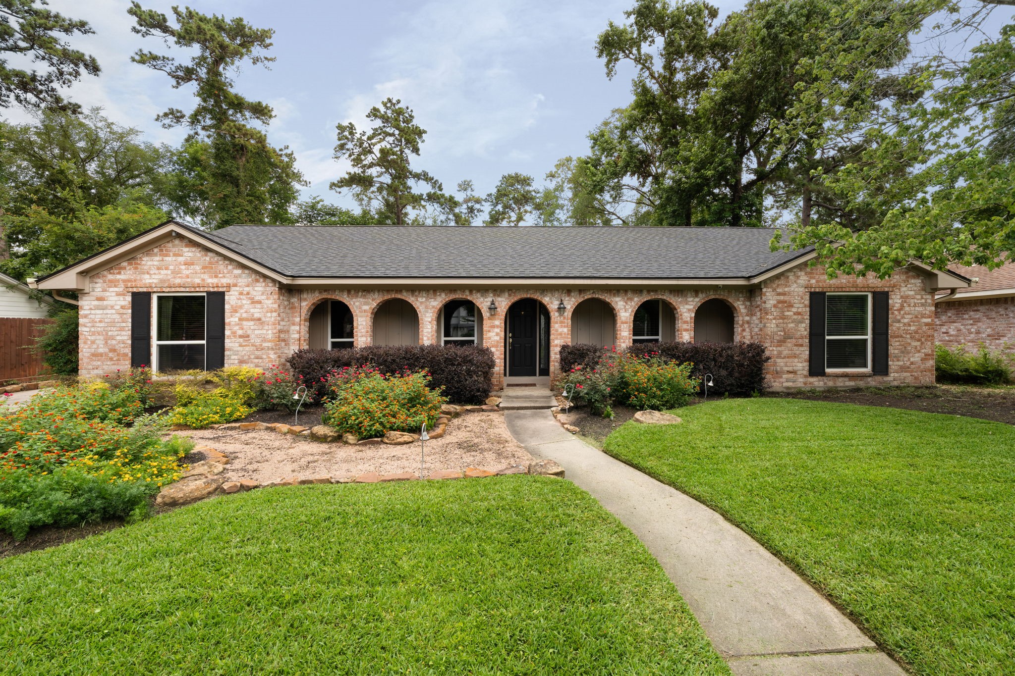 27269 Paula Lane Property Photo 6