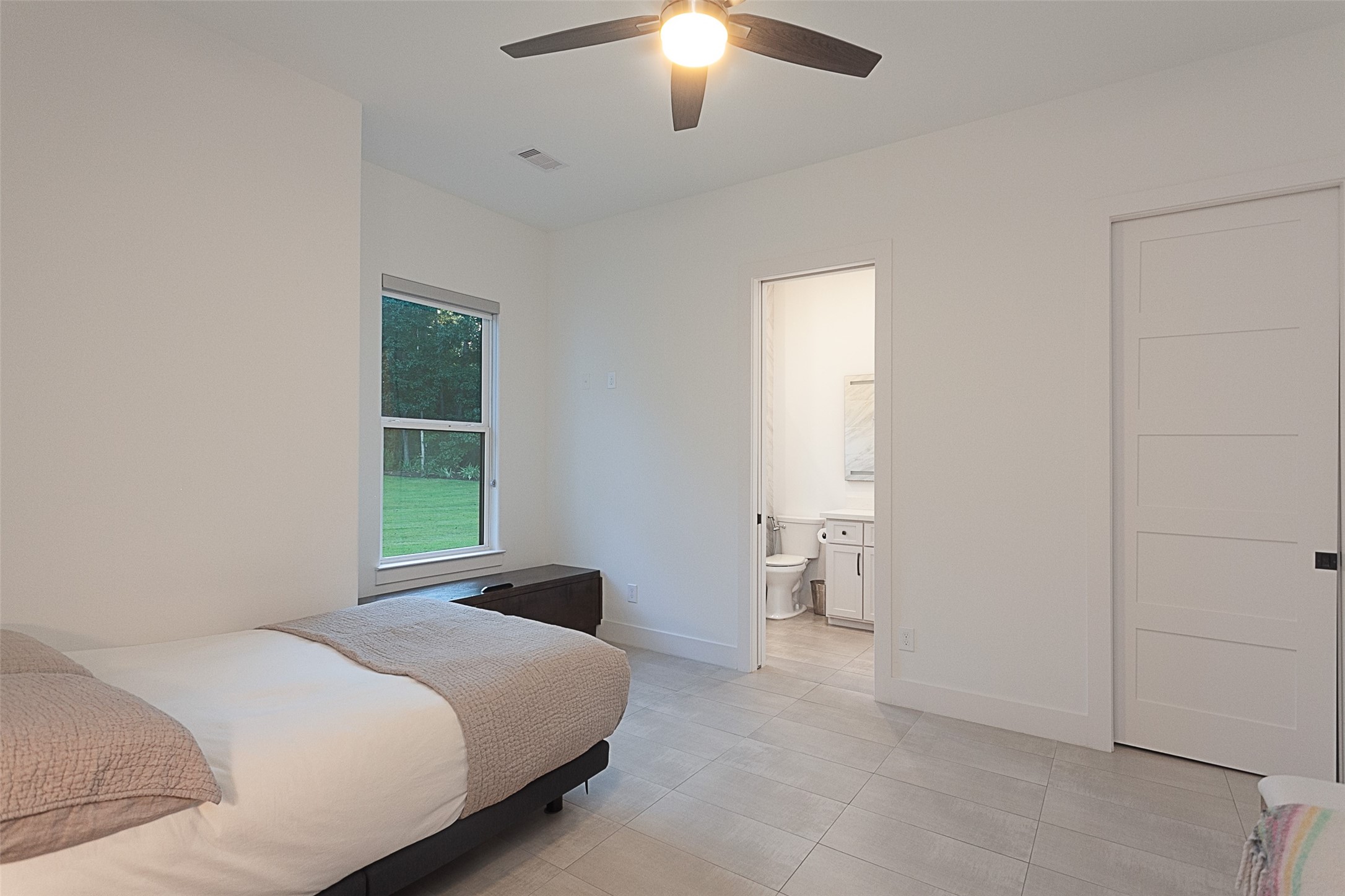 23418 Cannondale Loop Property Photo 18