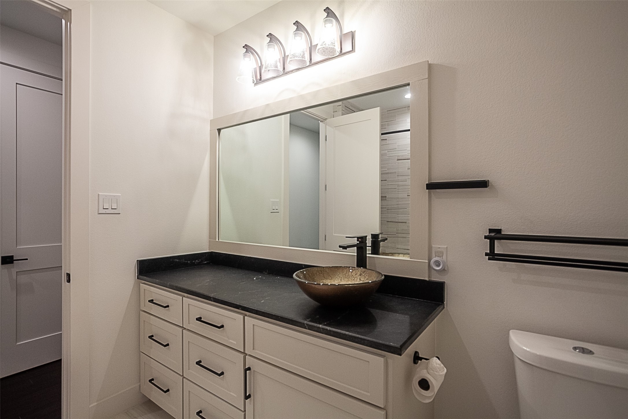 23418 Cannondale Loop Property Photo 40
