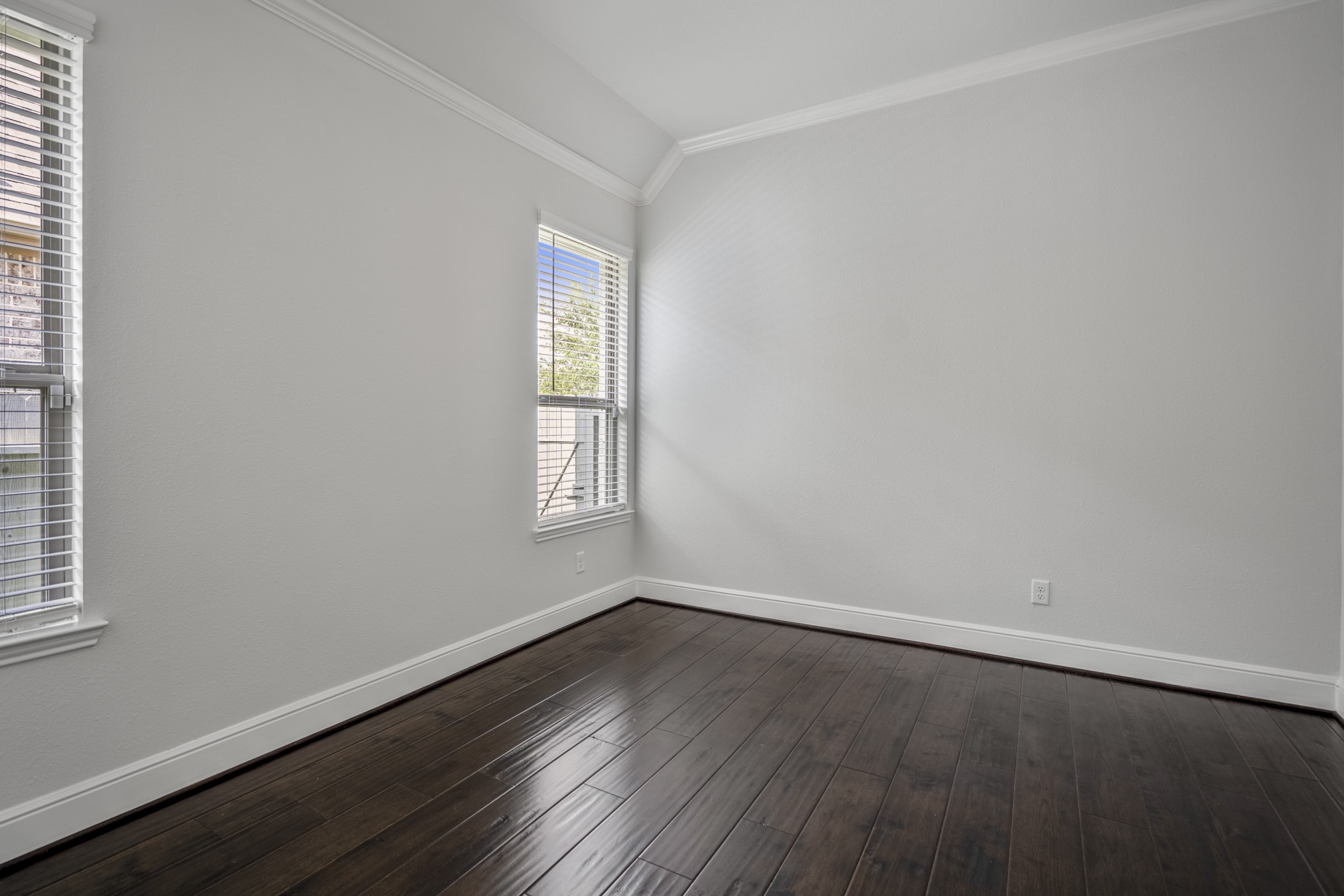 1707 Hartford Mills Lane Property Photo 9