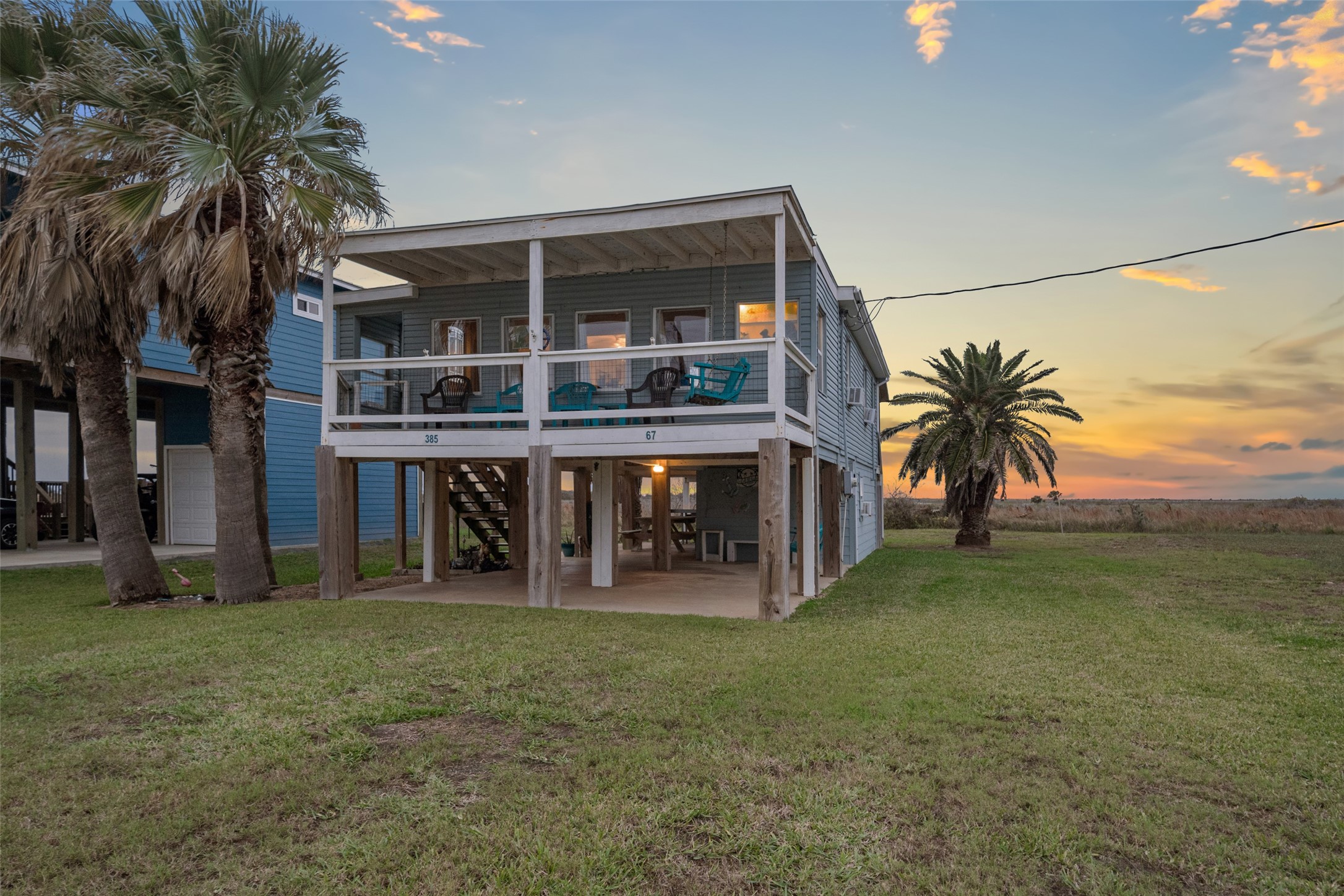 385 Beachfront Drive Property Photo 1