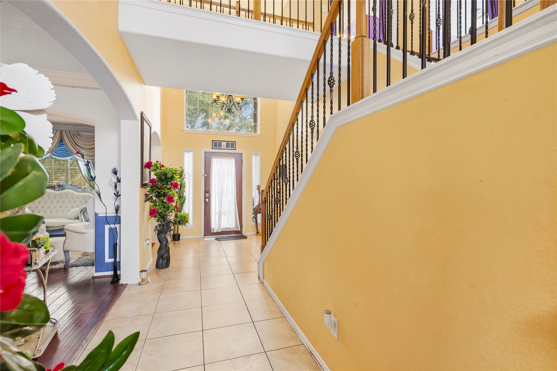 24811 Malca Manor Drive Property Photo 2