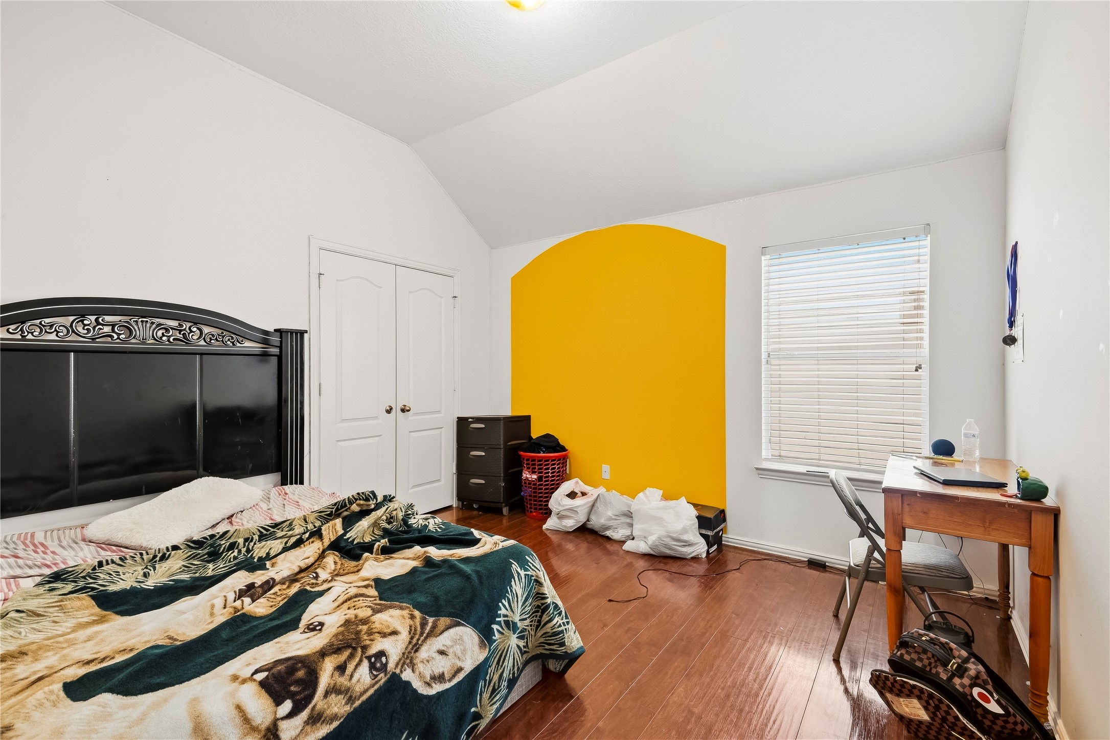 24811 Malca Manor Drive Property Photo 17