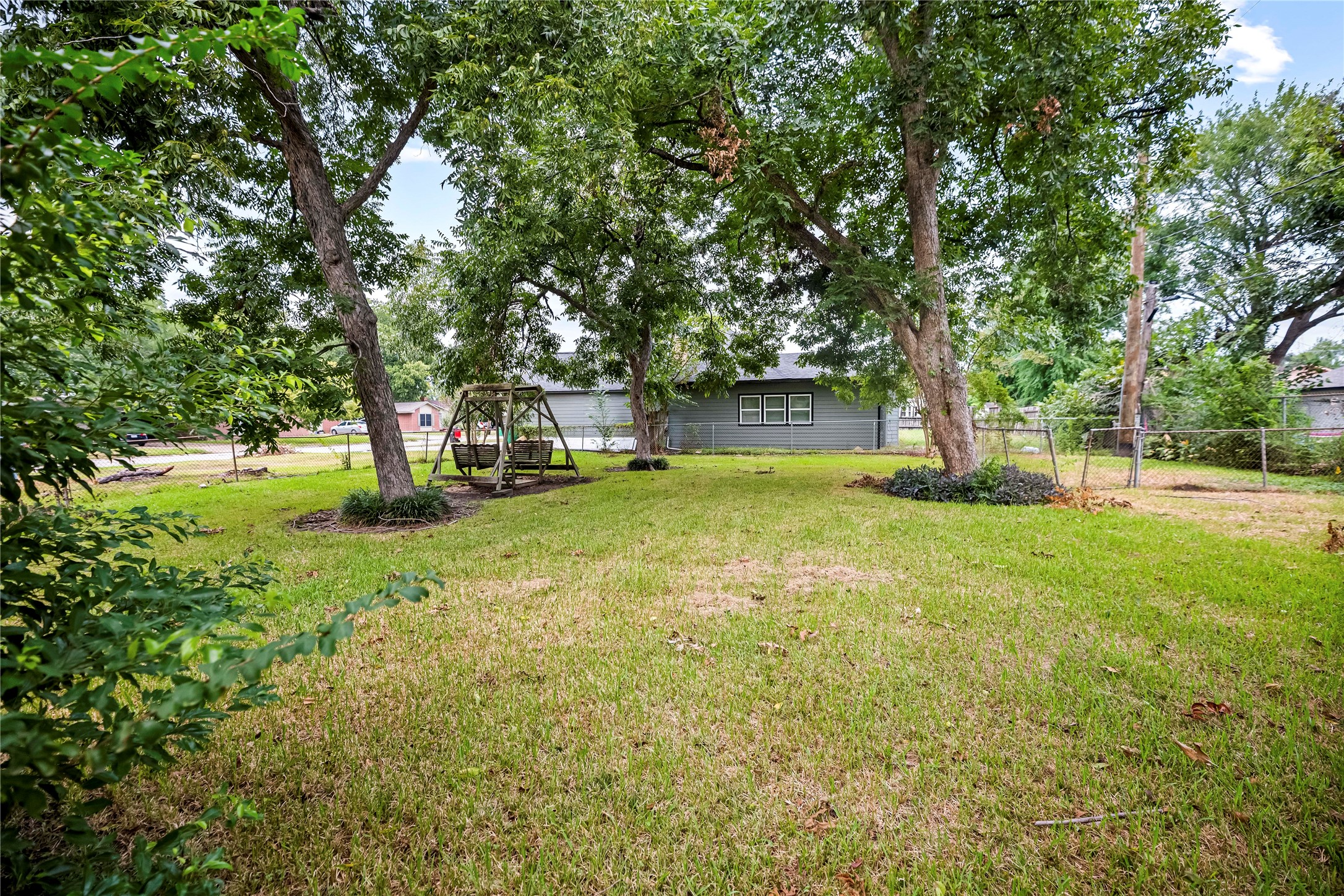 613 Grantham Road Property Photo 21