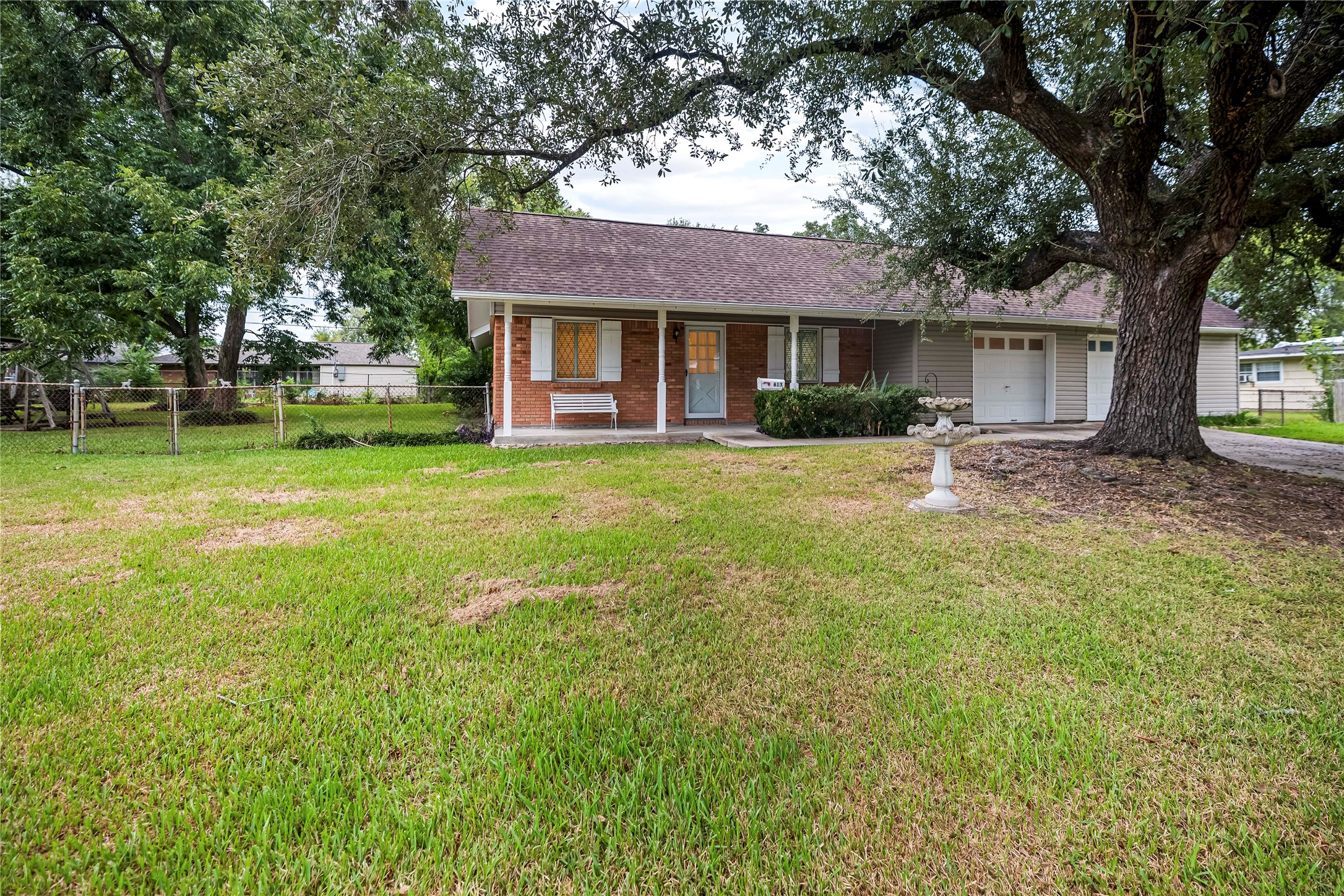 613 Grantham Road Property Photo 24