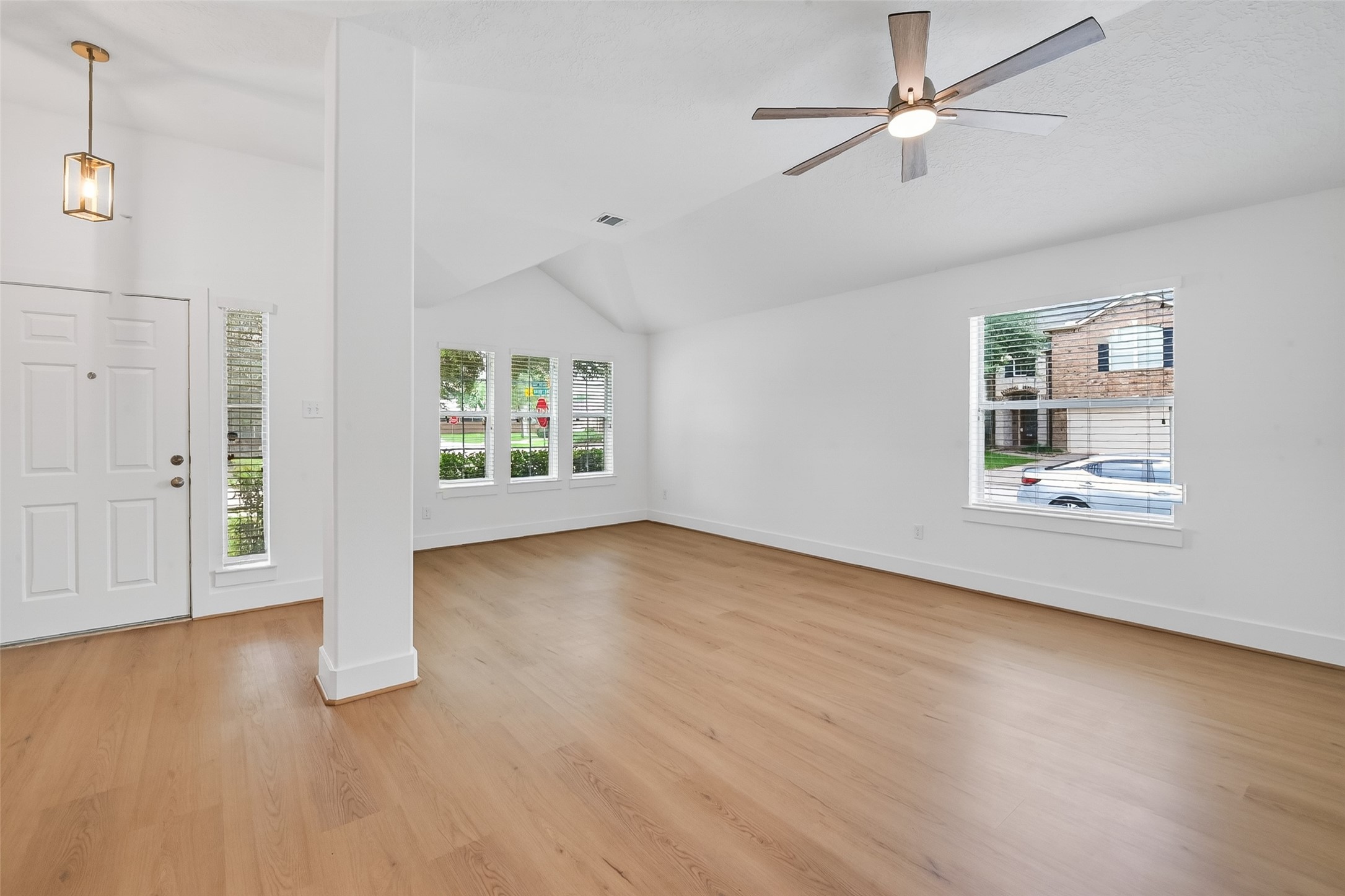 1834 Kessler Park Court Property Photo 9