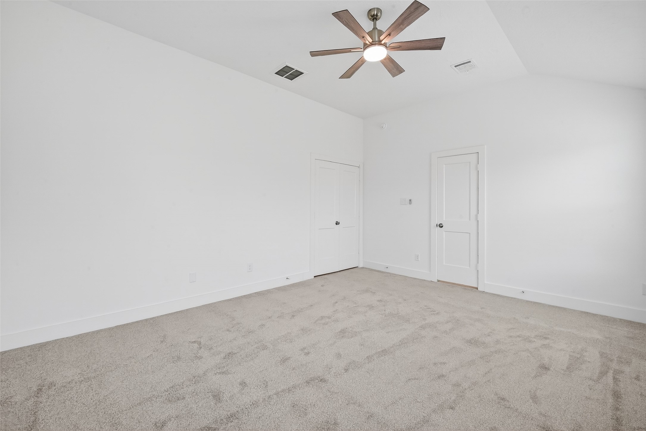 1834 Kessler Park Court Property Photo 28