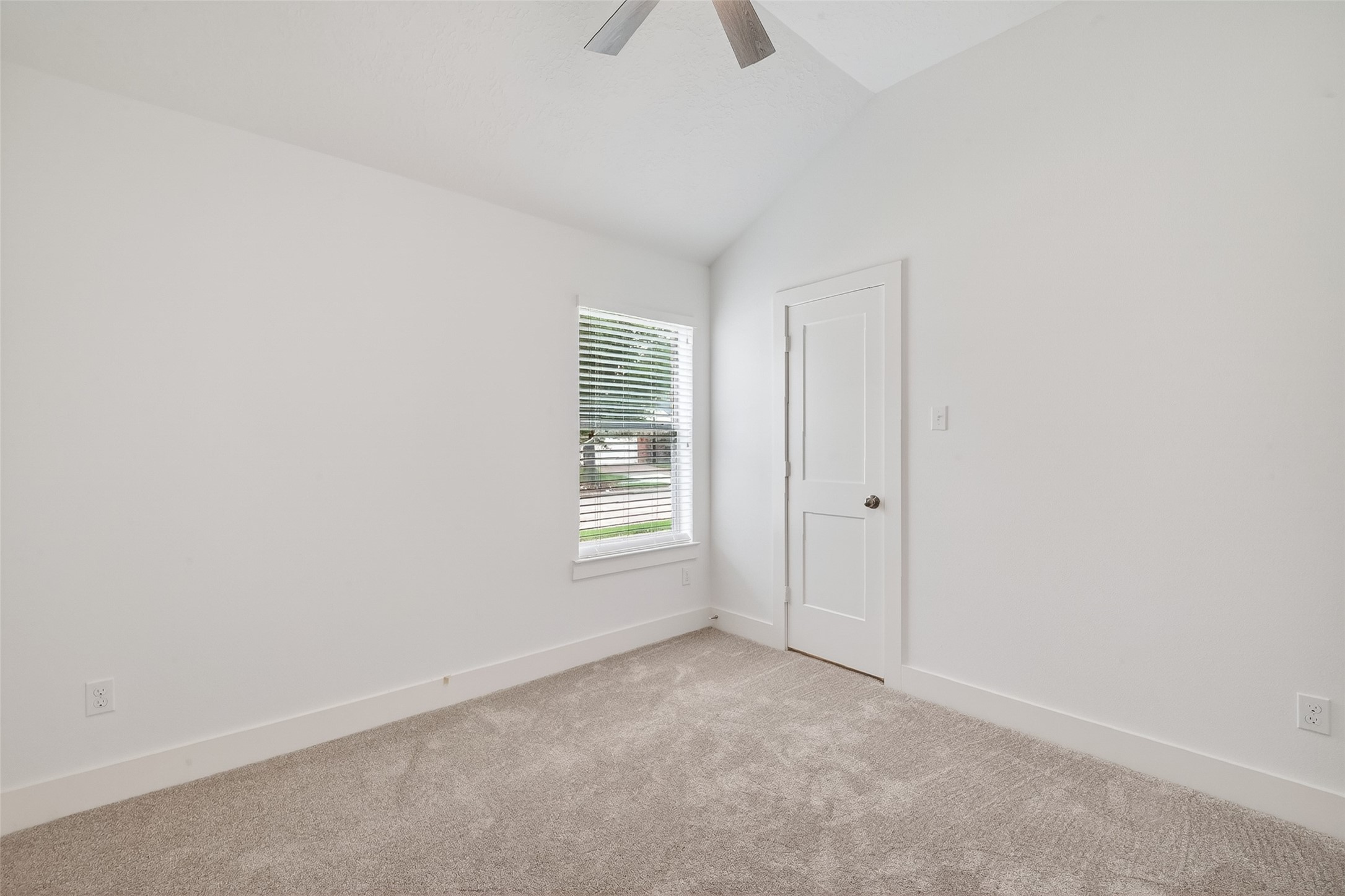 1834 Kessler Park Court Property Photo 31