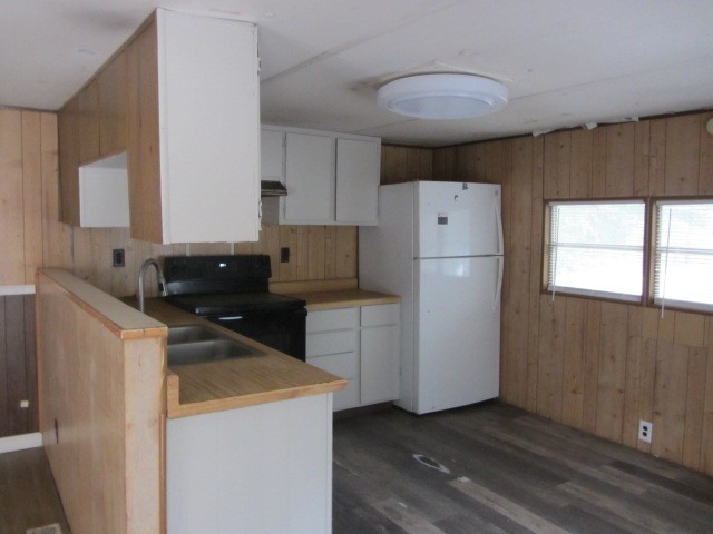 1306 Avenue E Property Photo 3