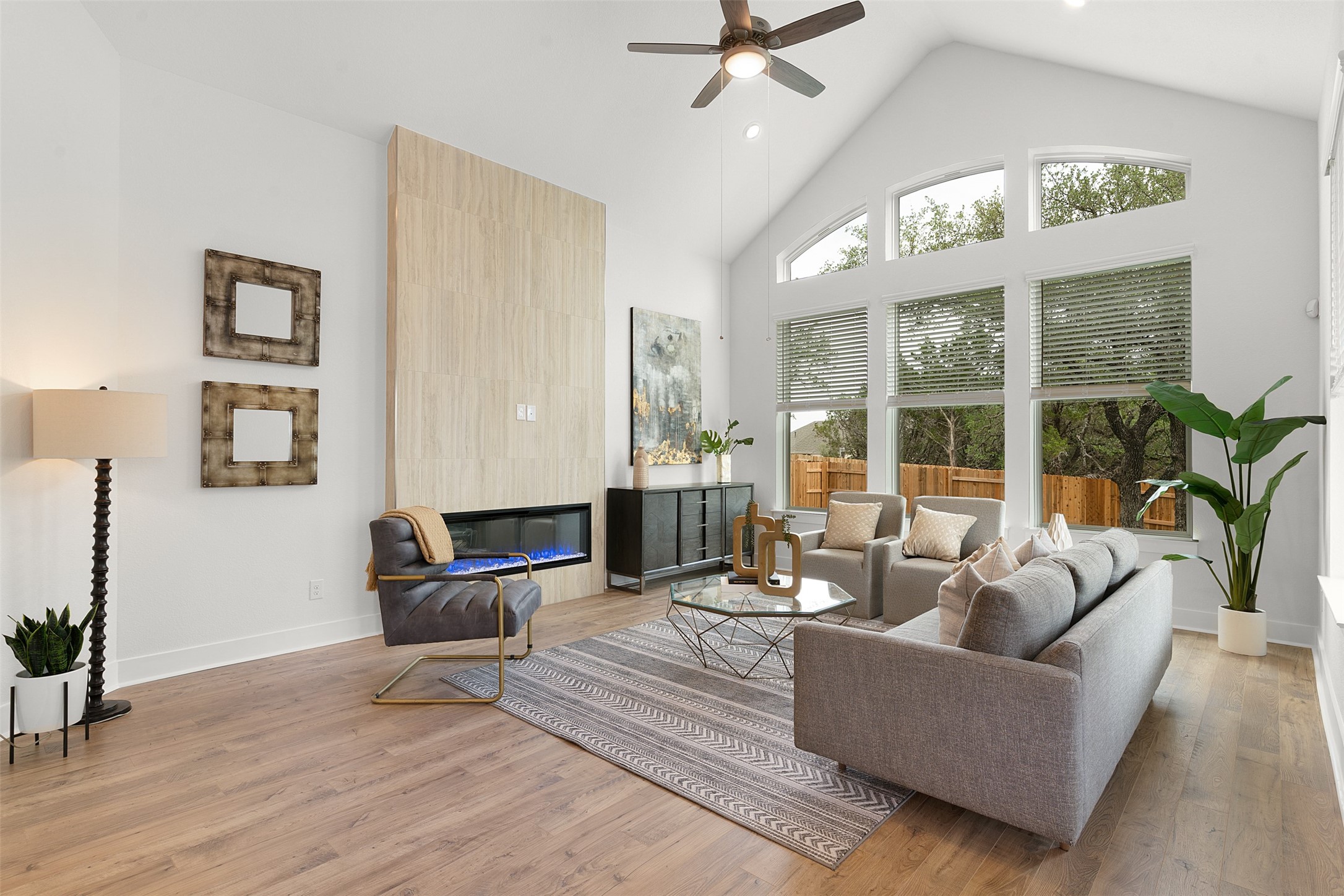 9614 Chateau Hill Drive Property Photo 10