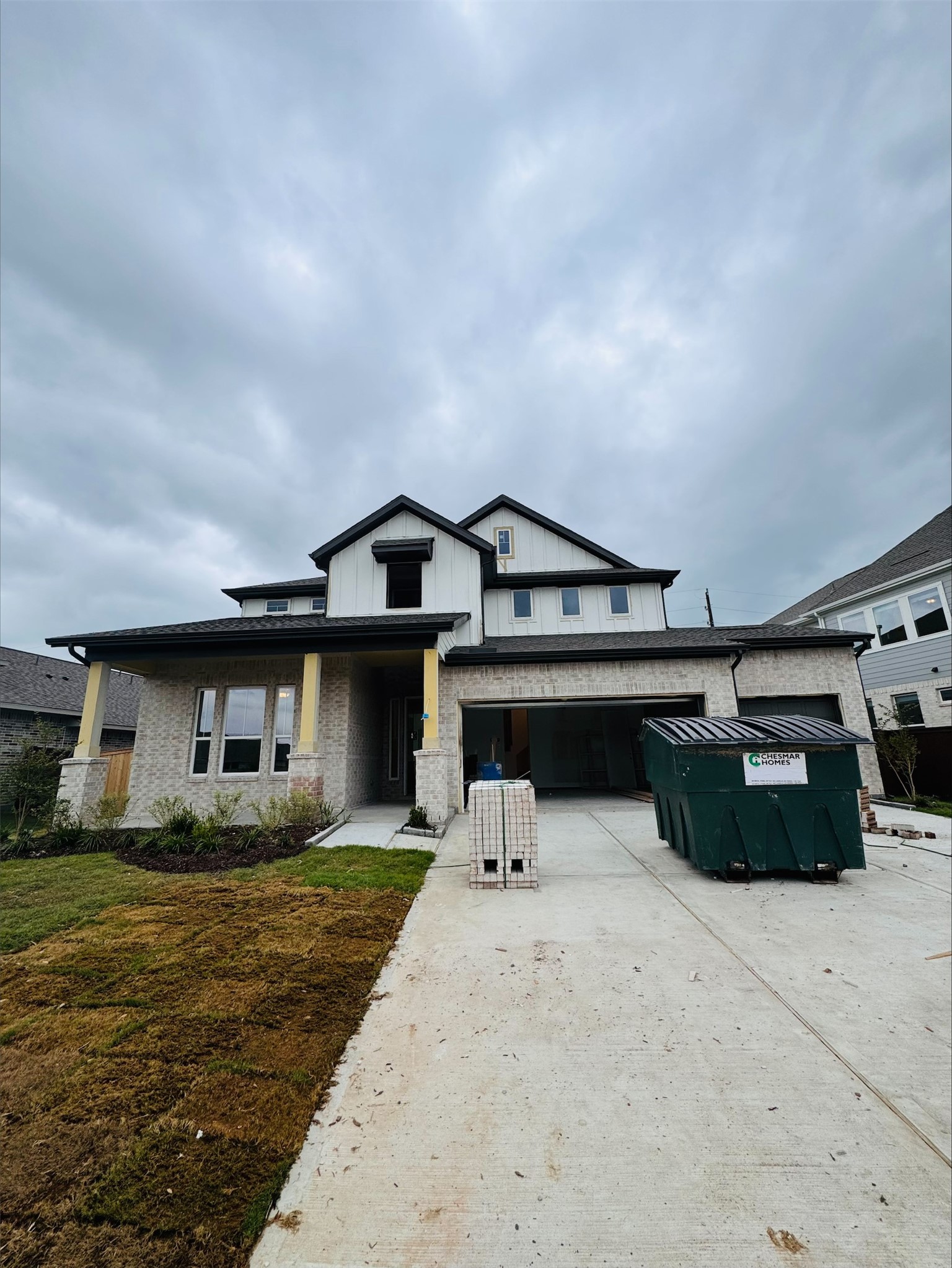 9614 Chateau Hill Drive Property Photo 25