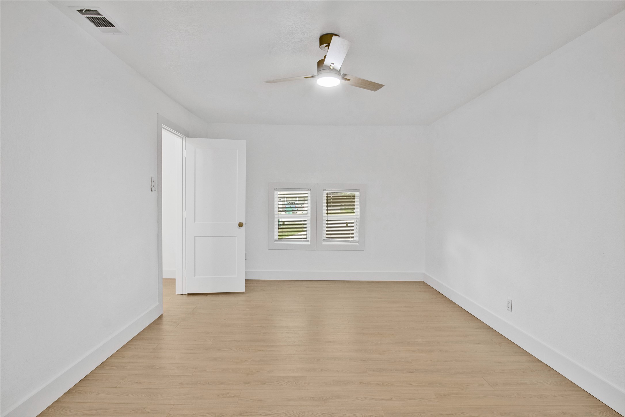 1118 Lake Road Property Photo 29