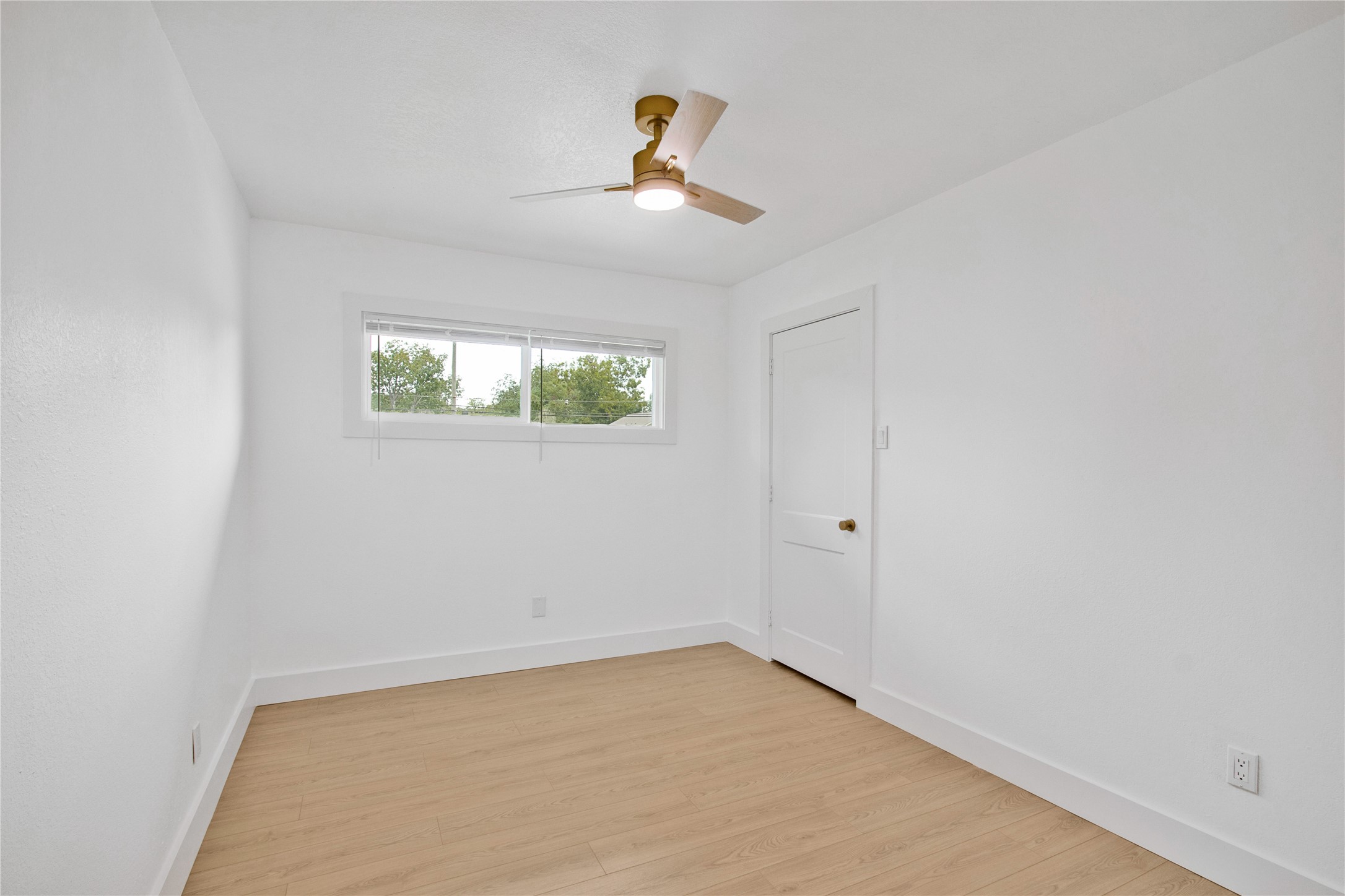 1118 Lake Road Property Photo 30
