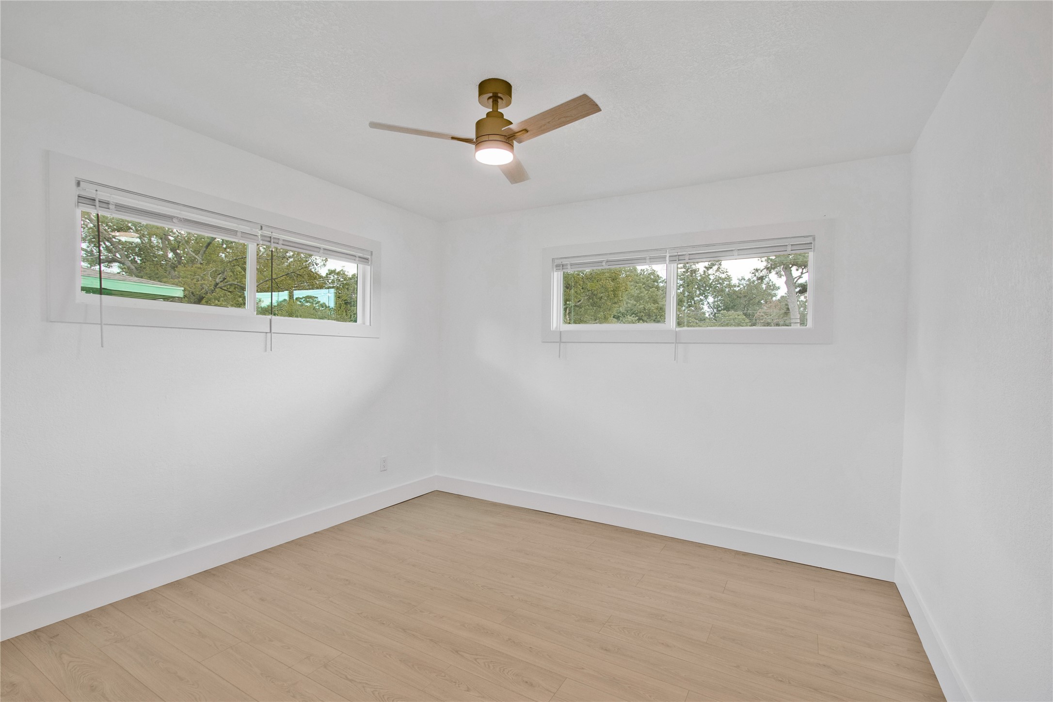 1118 Lake Road Property Photo 31
