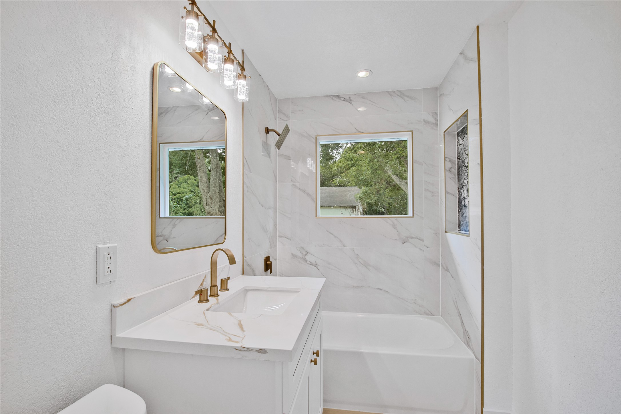 1118 Lake Road Property Photo 36