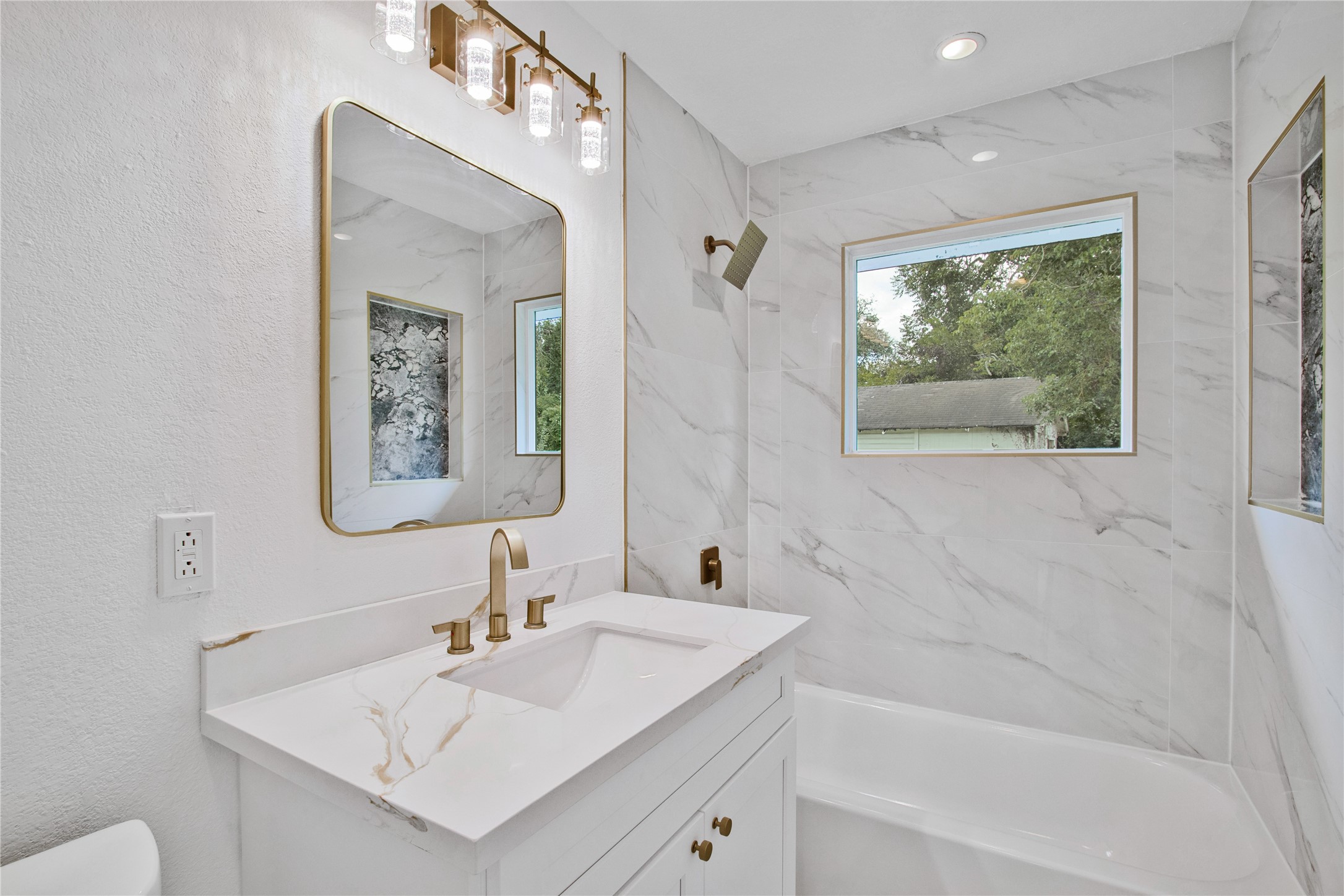 1118 Lake Road Property Photo 38