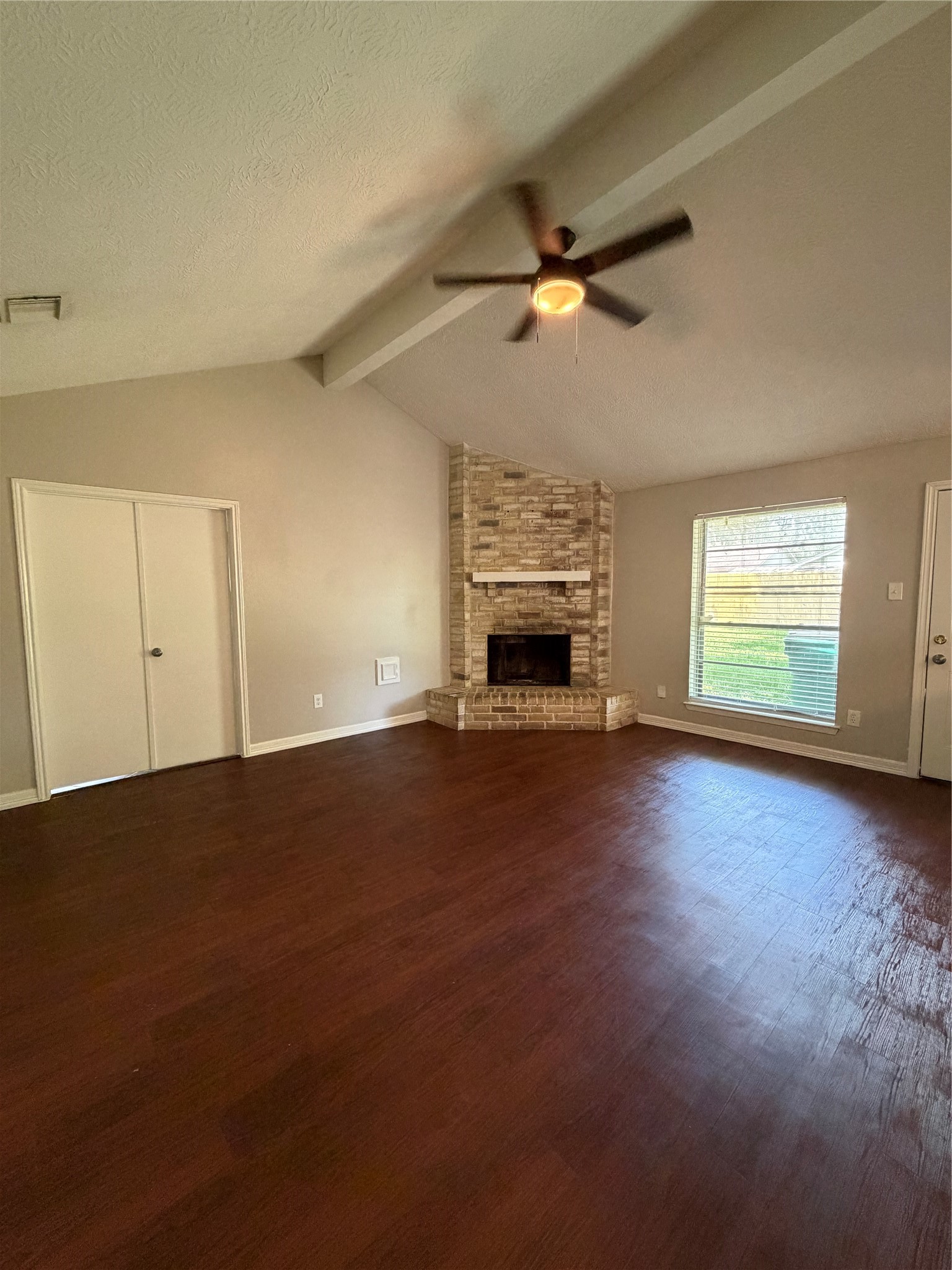 45 Ranch House Loop Property Photo 4