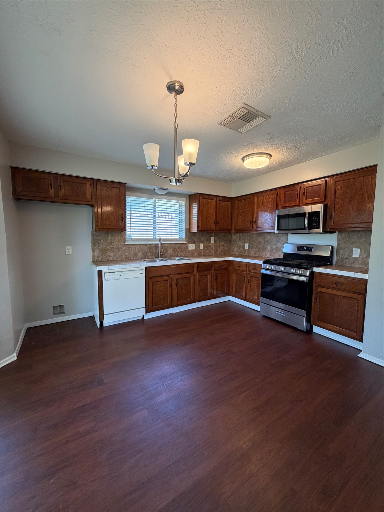 45 Ranch House Loop Property Photo 6