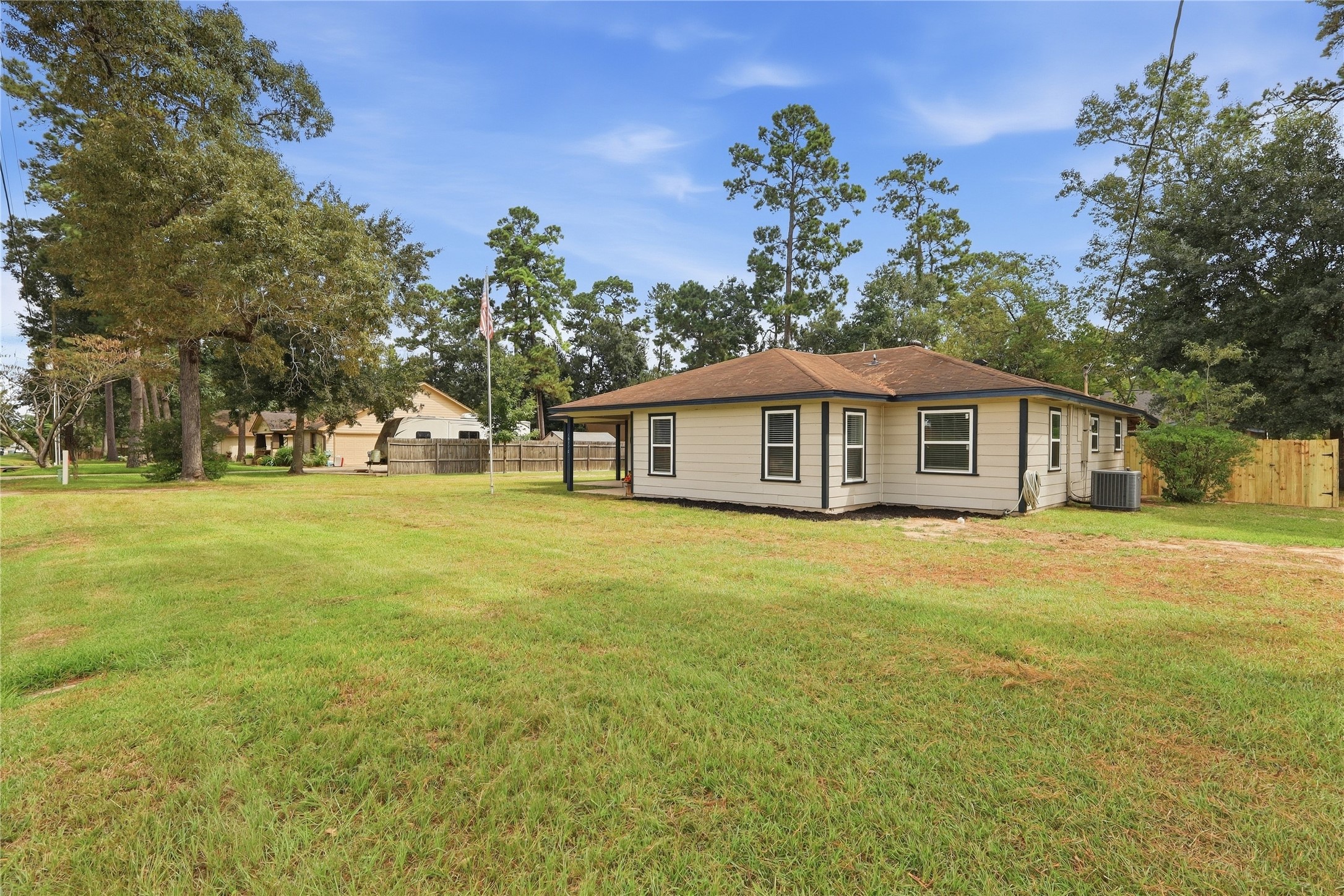 10516 Fairview Drive Property Photo 3