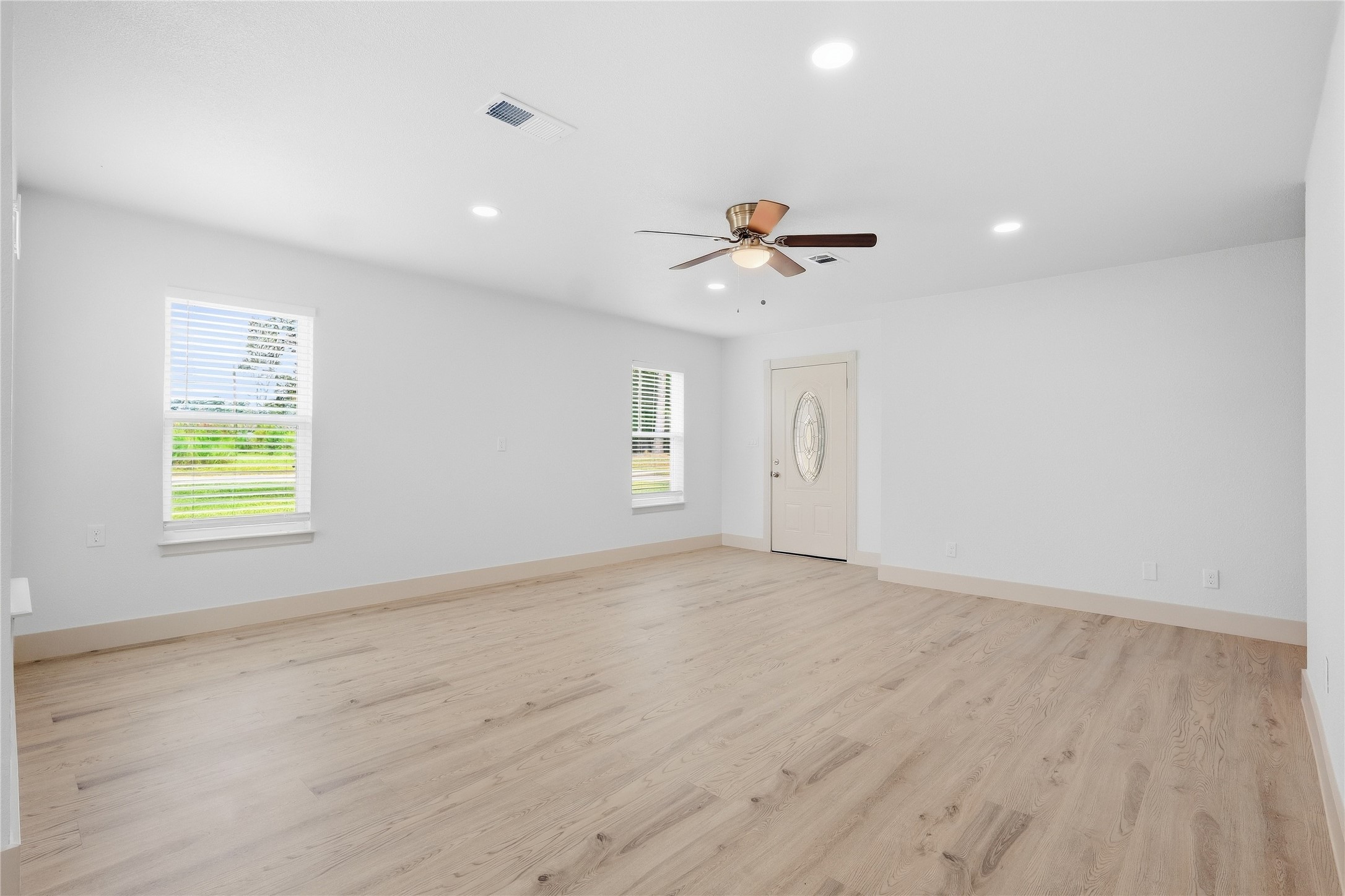 10516 Fairview Drive Property Photo 11