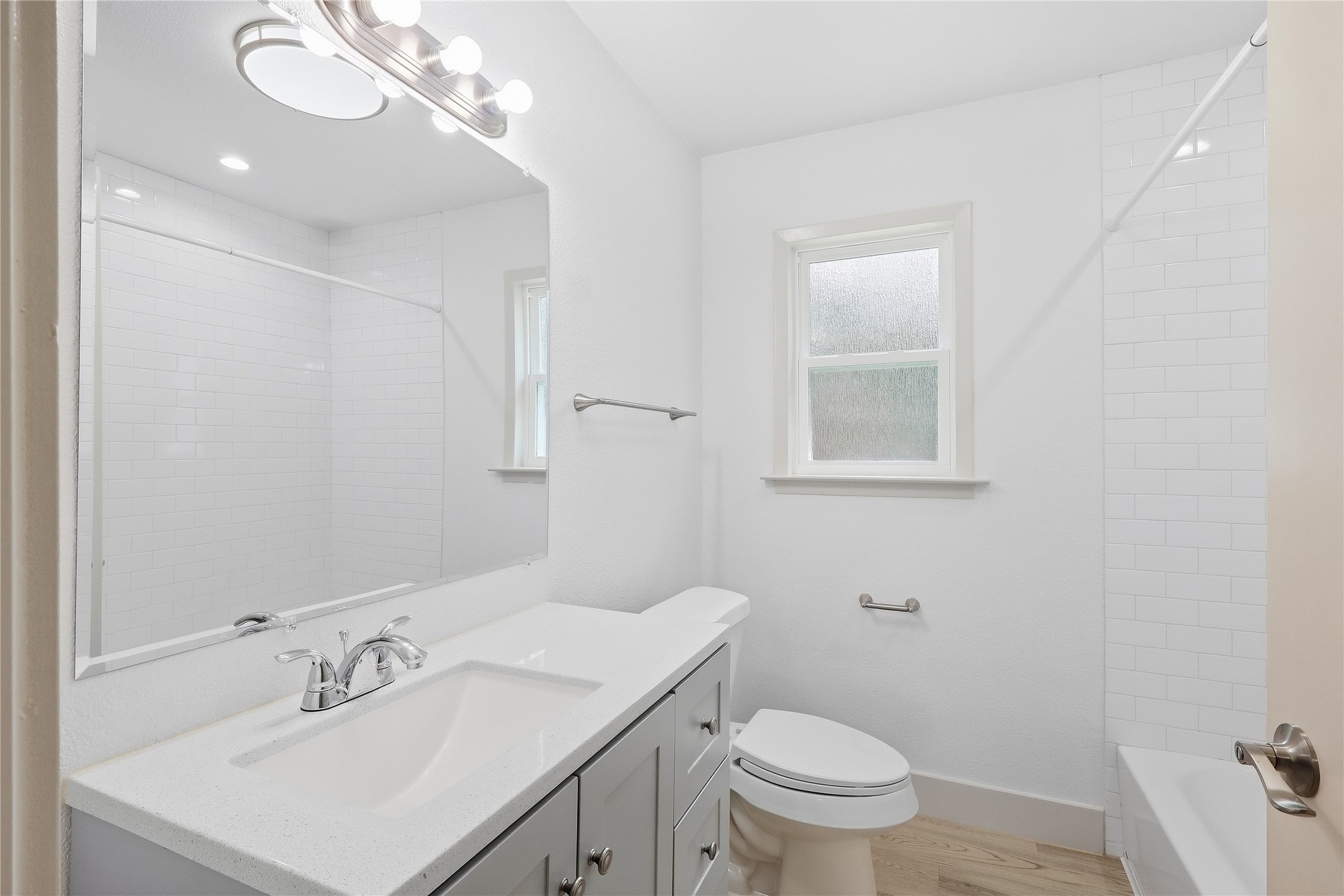 10516 Fairview Drive Property Photo 18