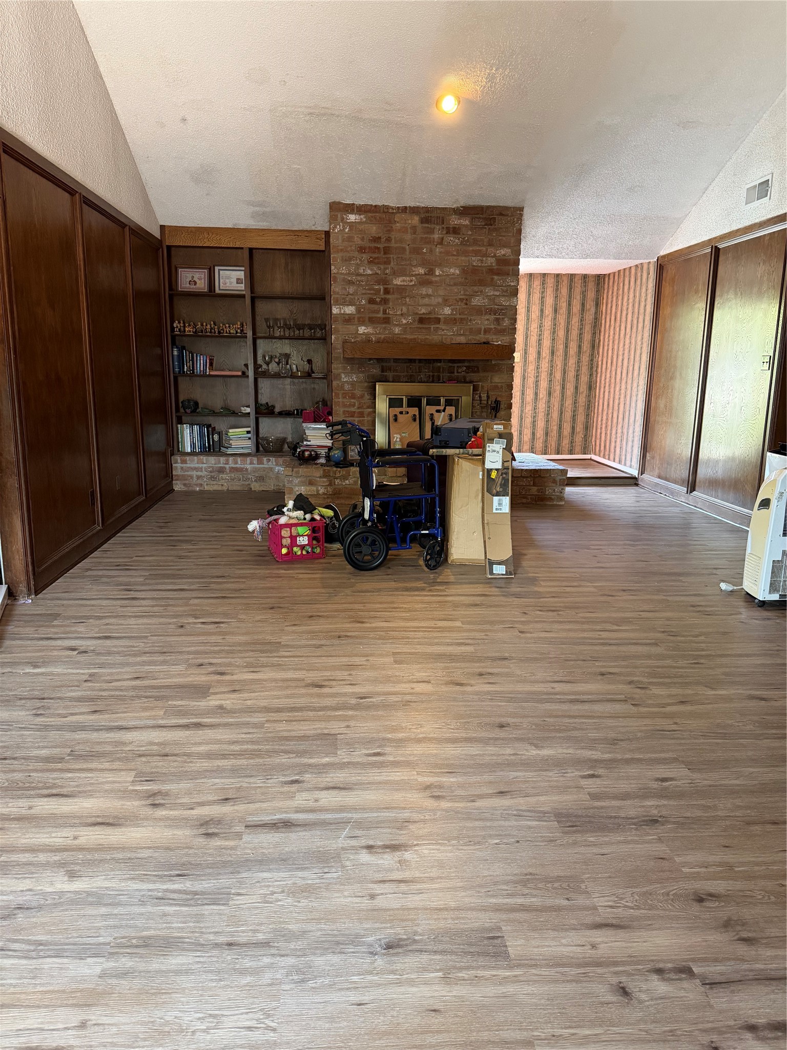 43 Quintana Drive Property Photo 5