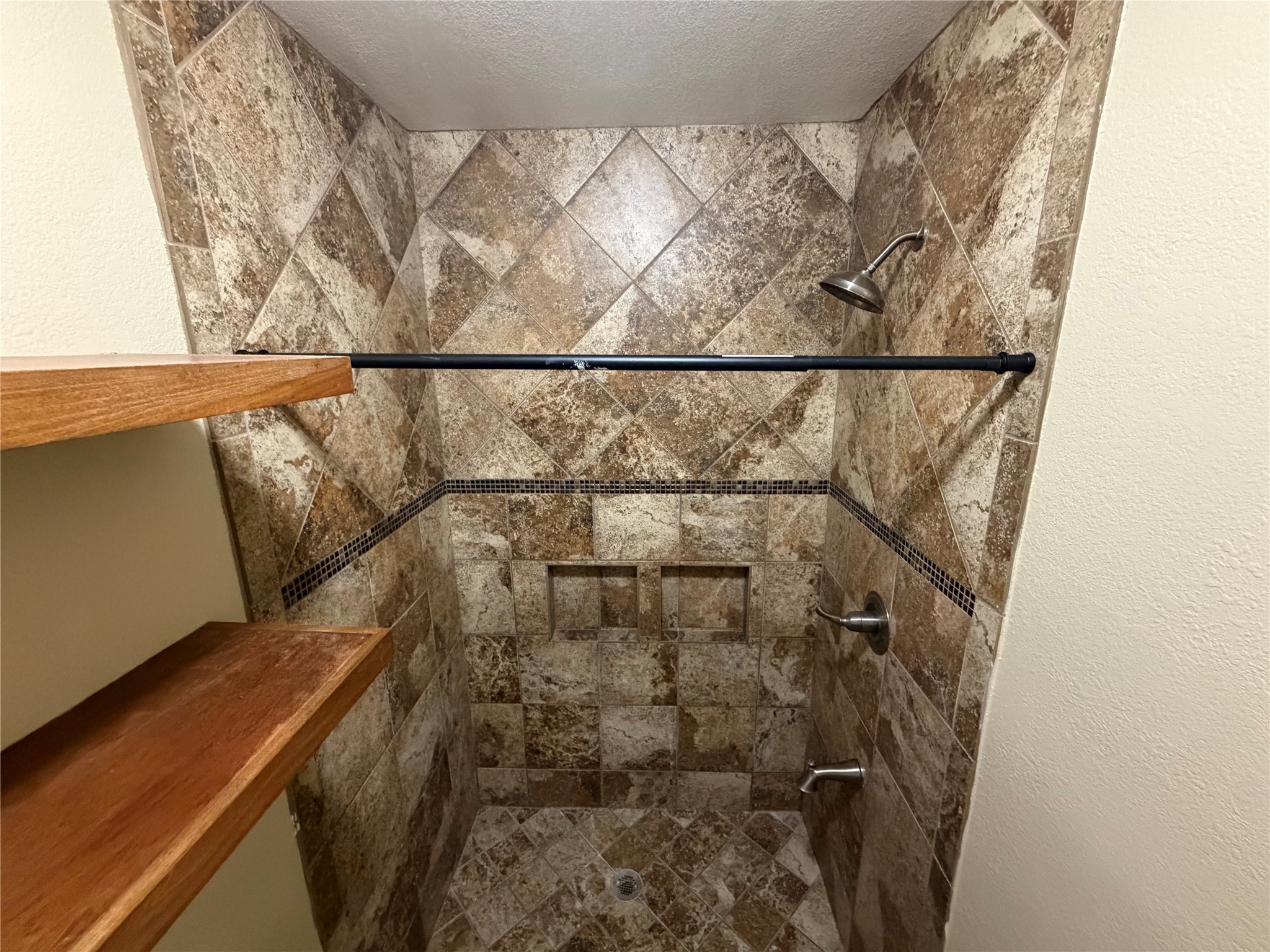 1310 Bayou Shore Drive Property Photo 7