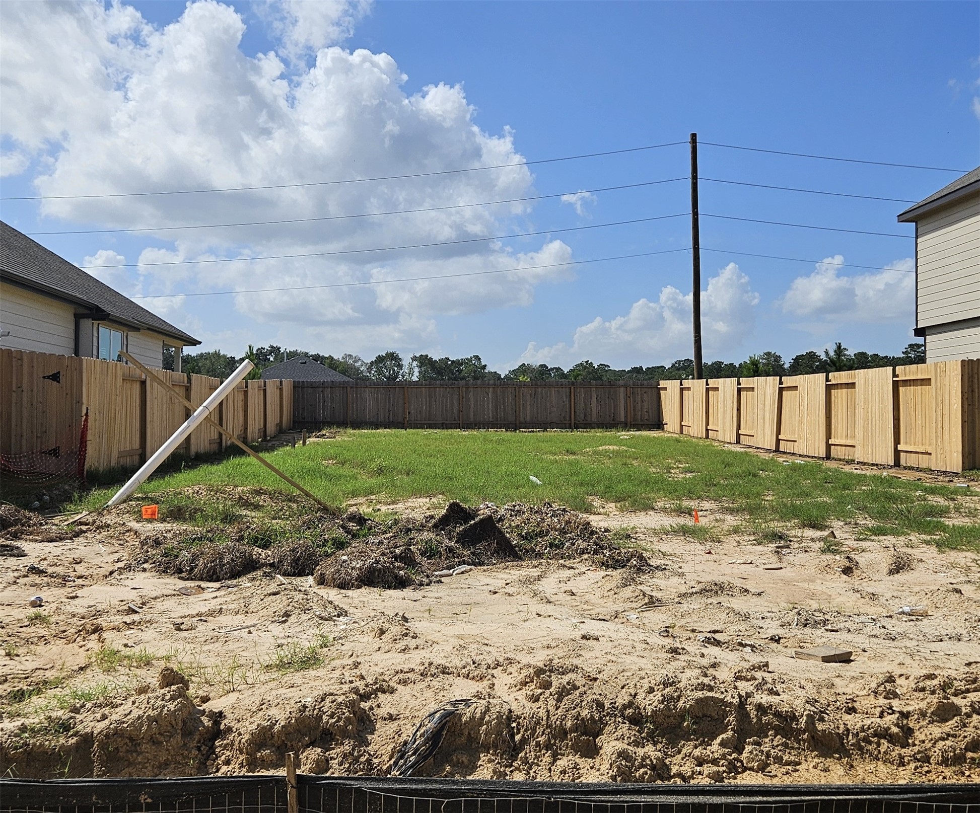 15459 Woody Haven Drive Property Photo 4