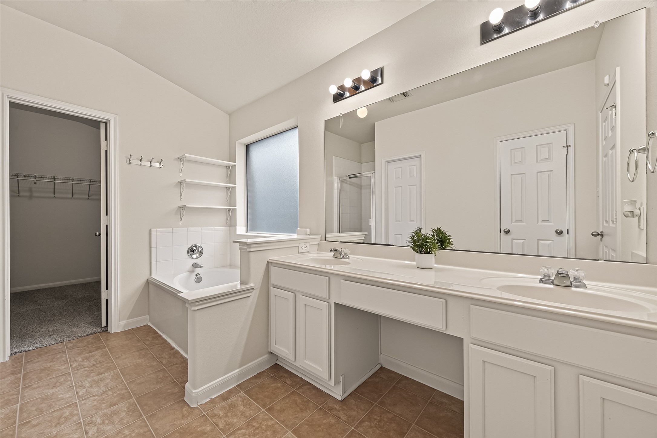 13109 Rippling Creek Lane Property Photo 18