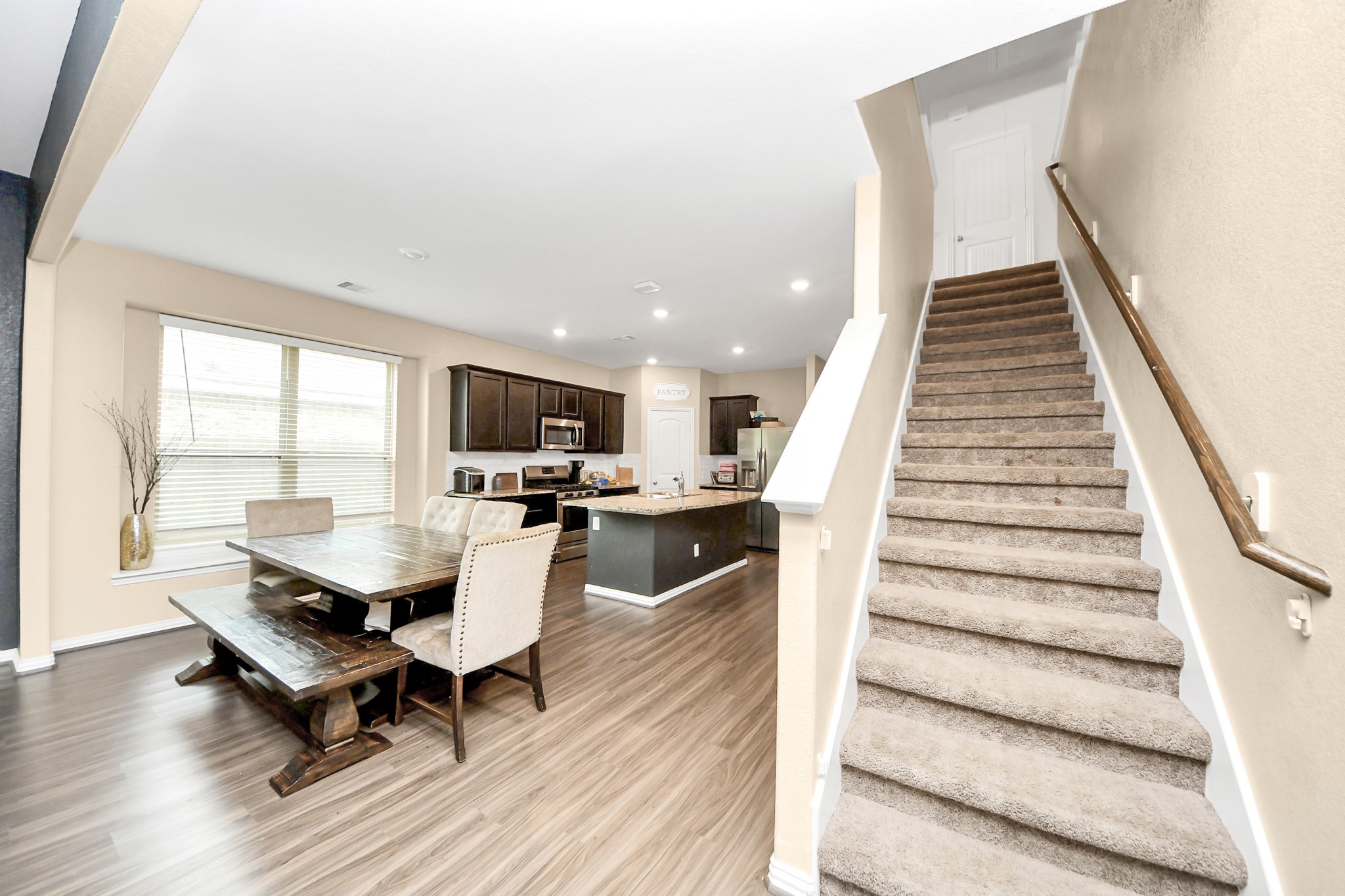 16105 Dockside Street Property Photo 15