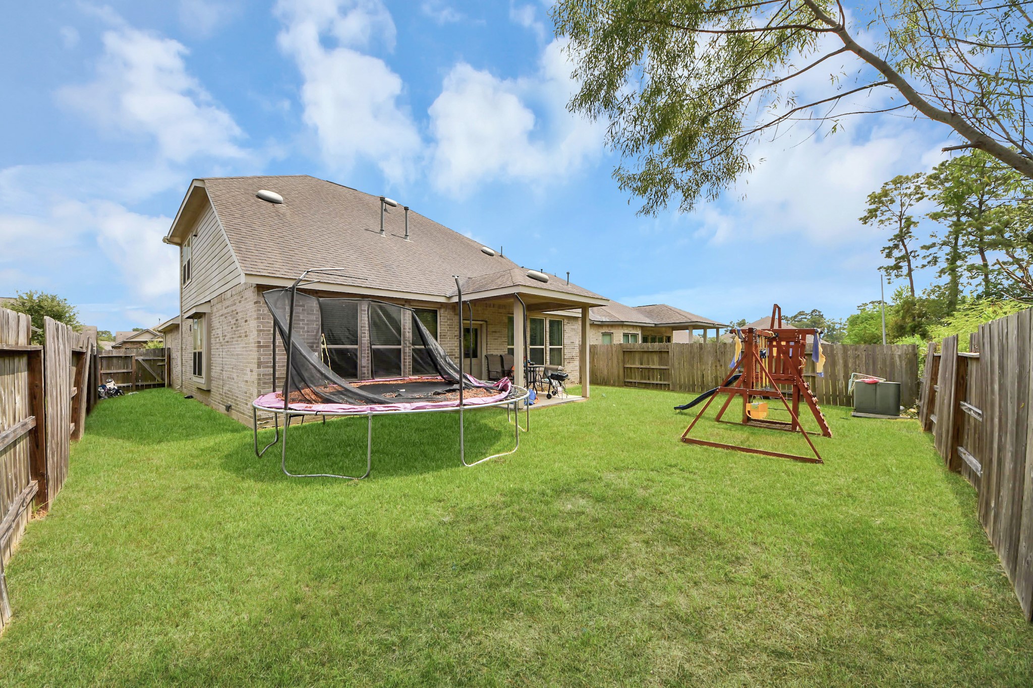 16105 Dockside Street Property Photo 42