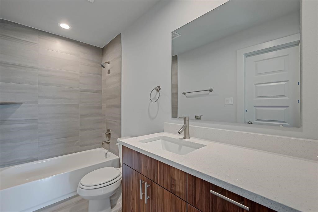 3510 Contempo Drive Property Photo 16