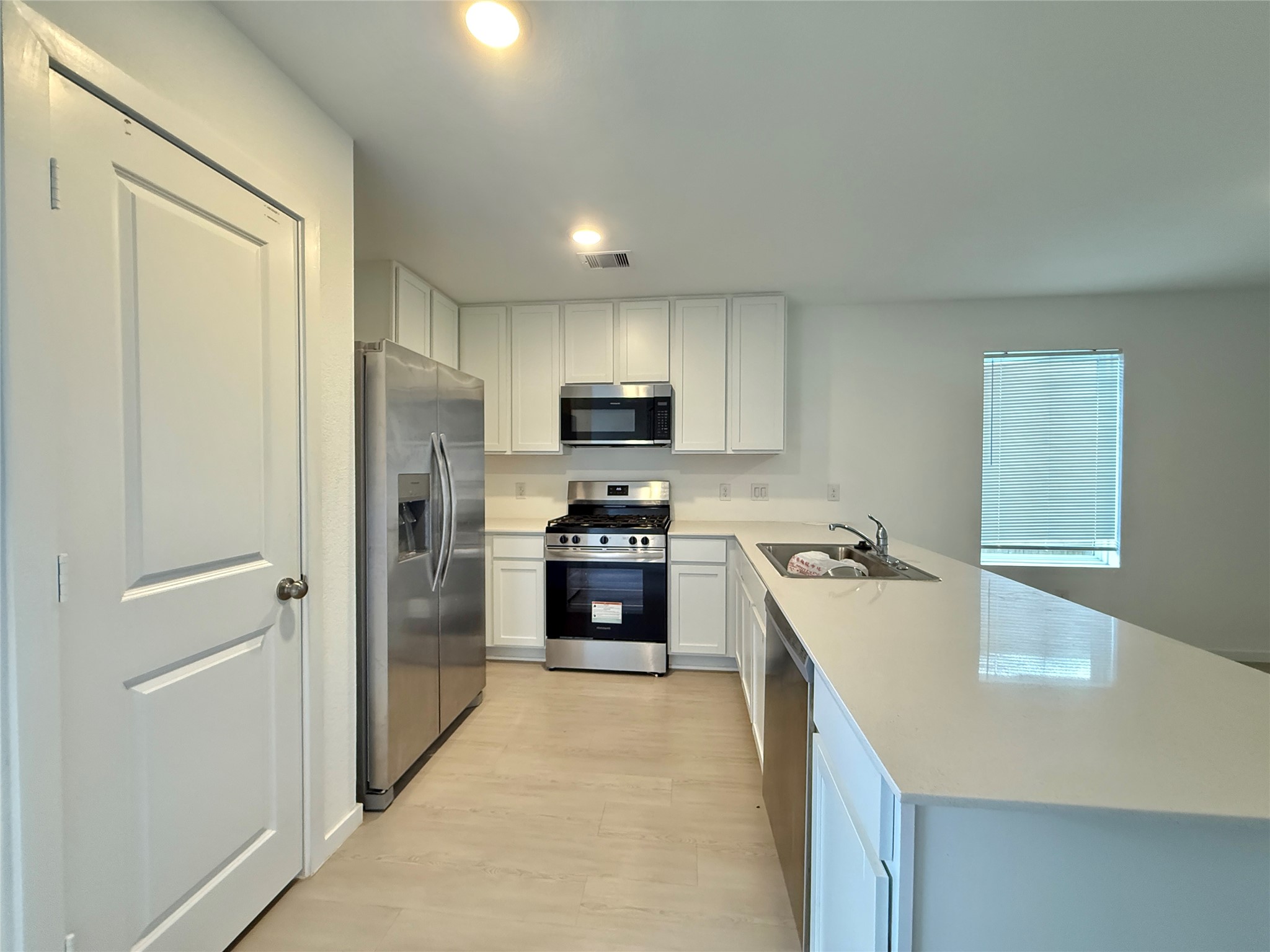 26746 Prairie Smoke Lane Property Photo 6