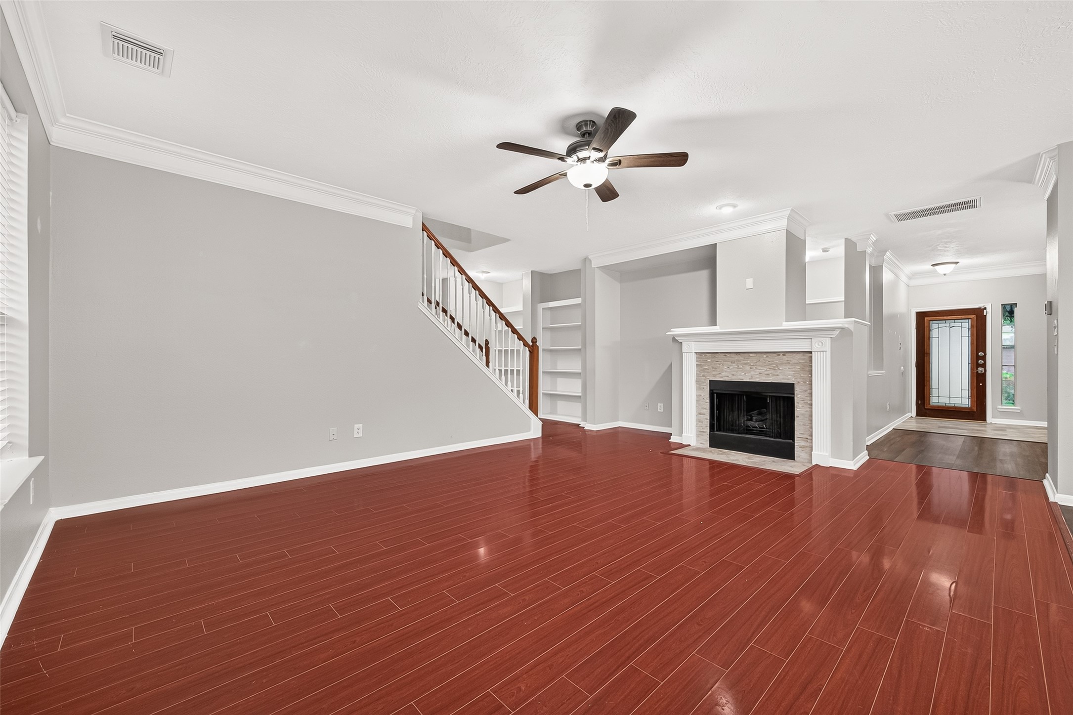 2638 Riverhollow Lane Property Photo 5