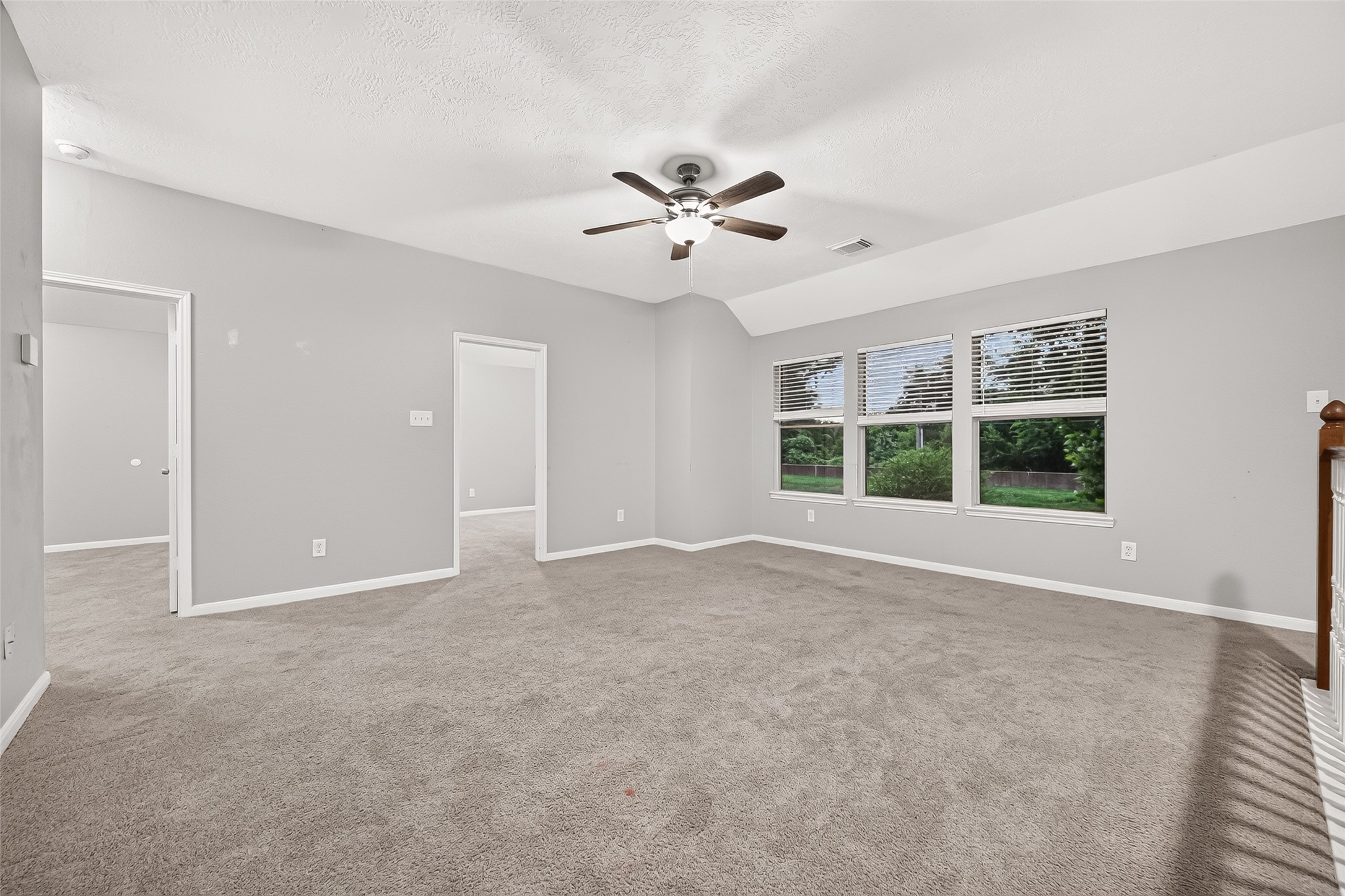 2638 Riverhollow Lane Property Photo 17