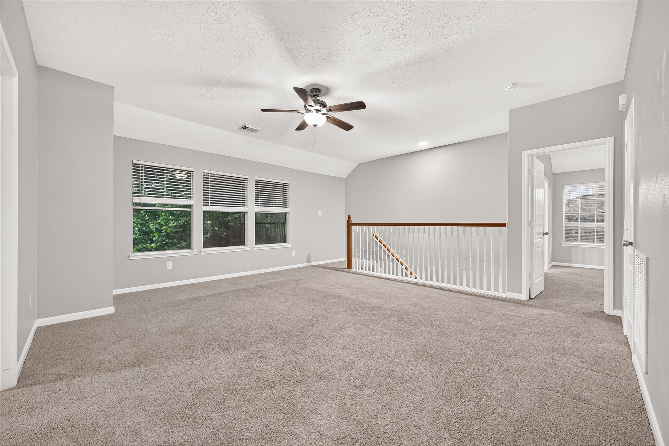 2638 Riverhollow Lane Property Photo 18