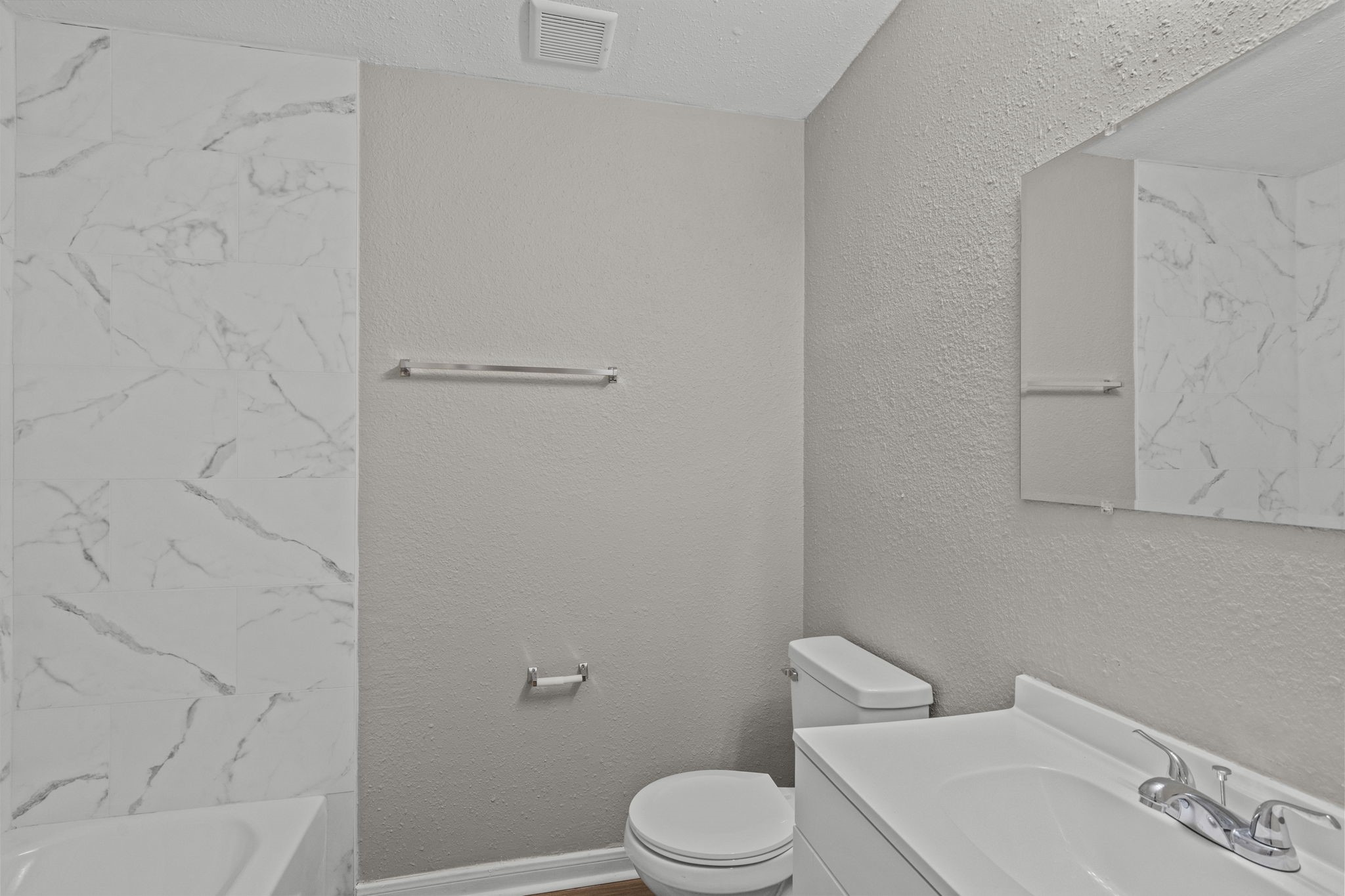 1927 Ave M 1/2 4 Property Photo 9