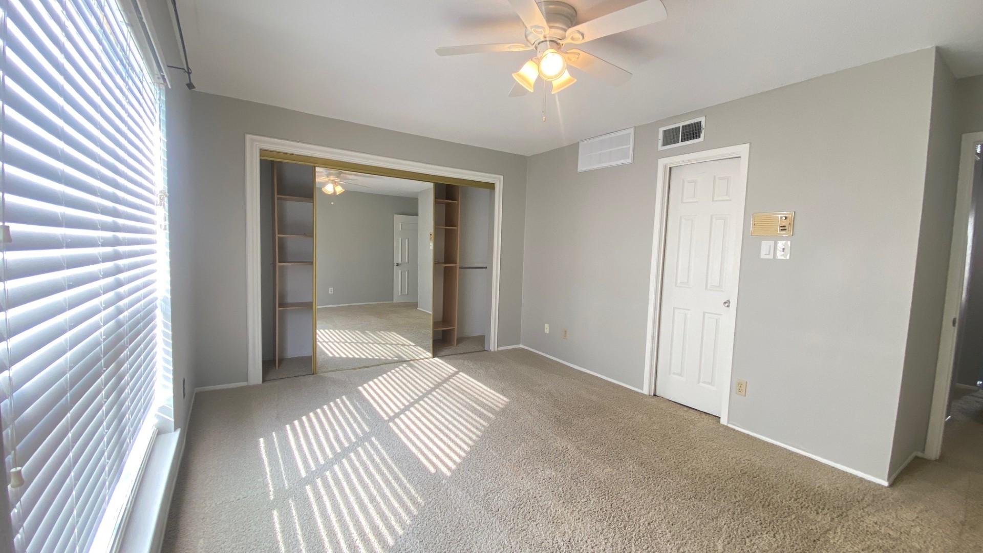 2601 S Braeswood Boulevard 403 Property Photo 8