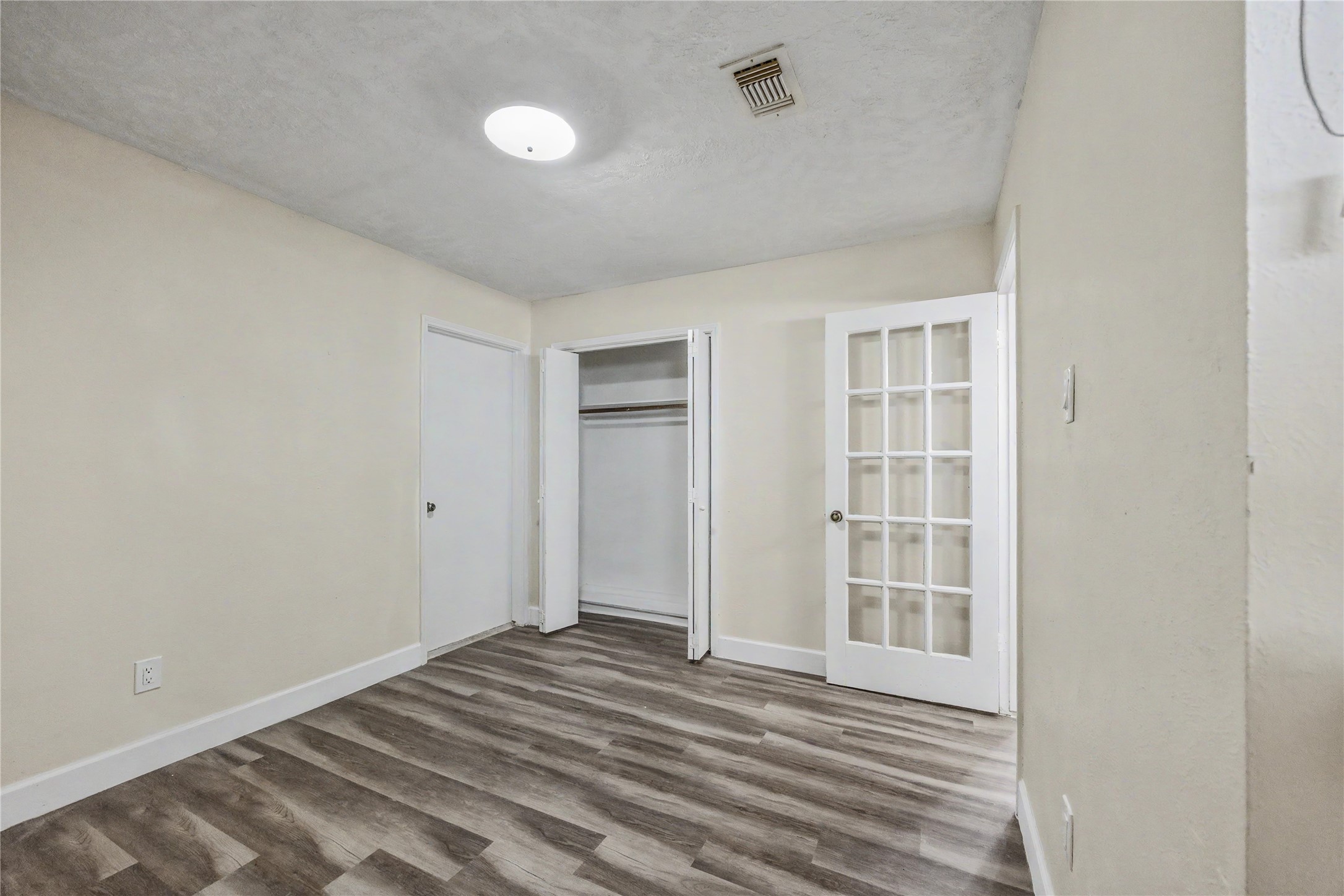 7907 Chancel Drive Property Photo 22